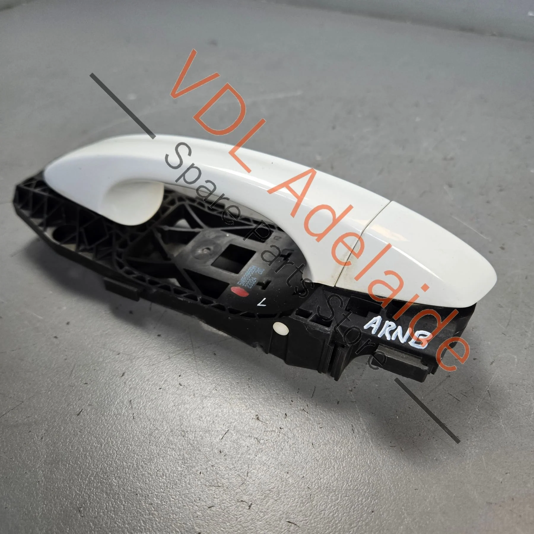 VW Golf MK7 Left Exterior Door Handle Pure White 0Q0Q C9A 5G0837205N GRU - Image 2