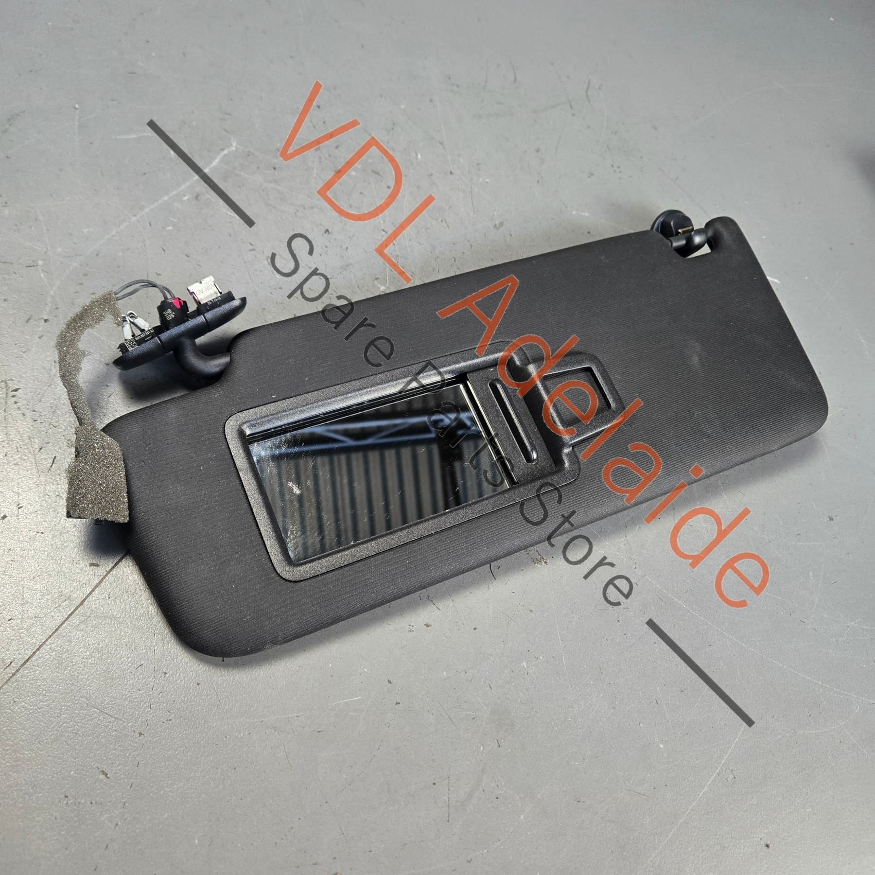 VW Golf Mk7 Black Left Side Sun Visor with Illuminated Mirror & Cover 5G0857551AJ 3H8 - Image 2