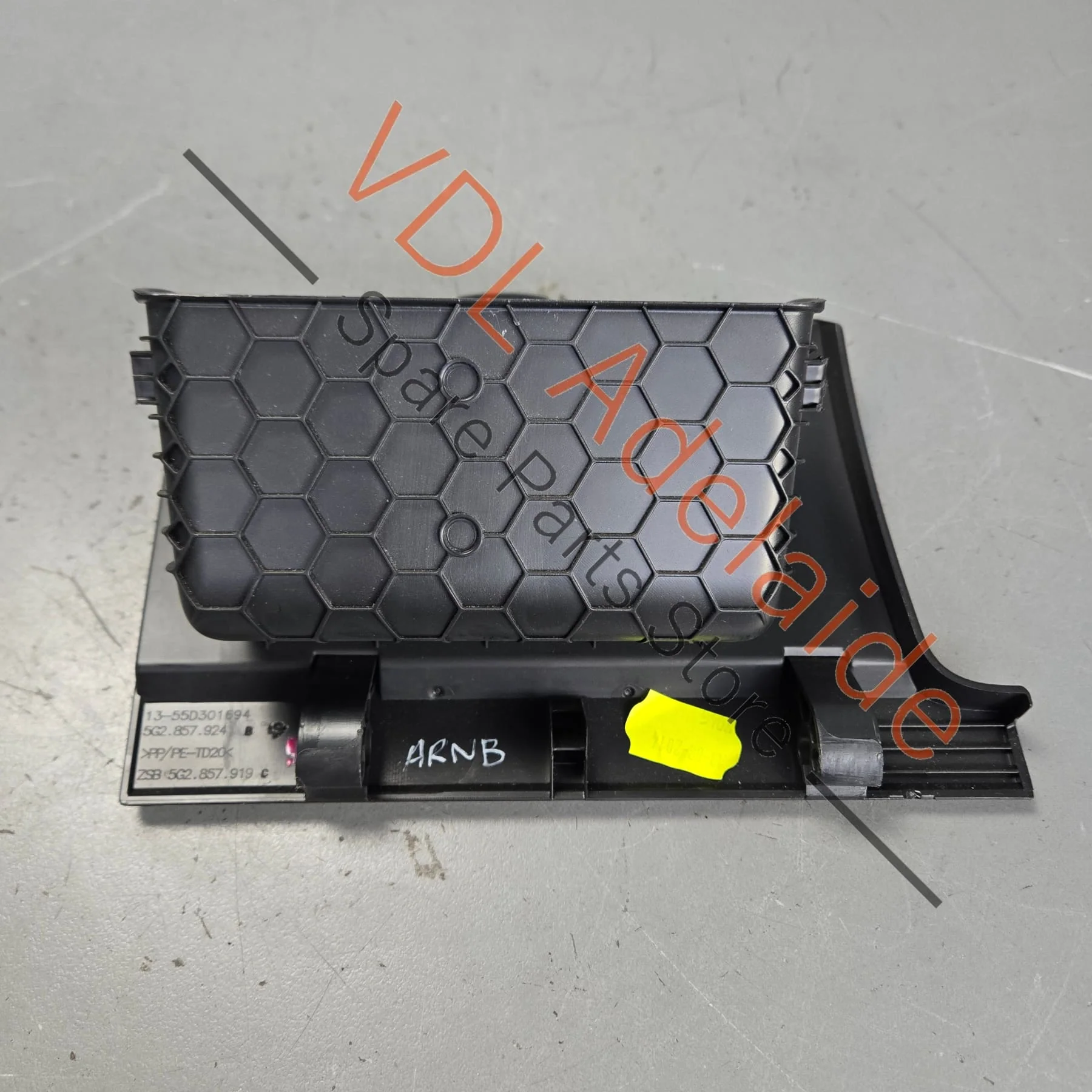 VW Golf MK7 Drivers Side RHS Glove Storage Compartment 5G2857919C 82V 5G2857924B - Image 4