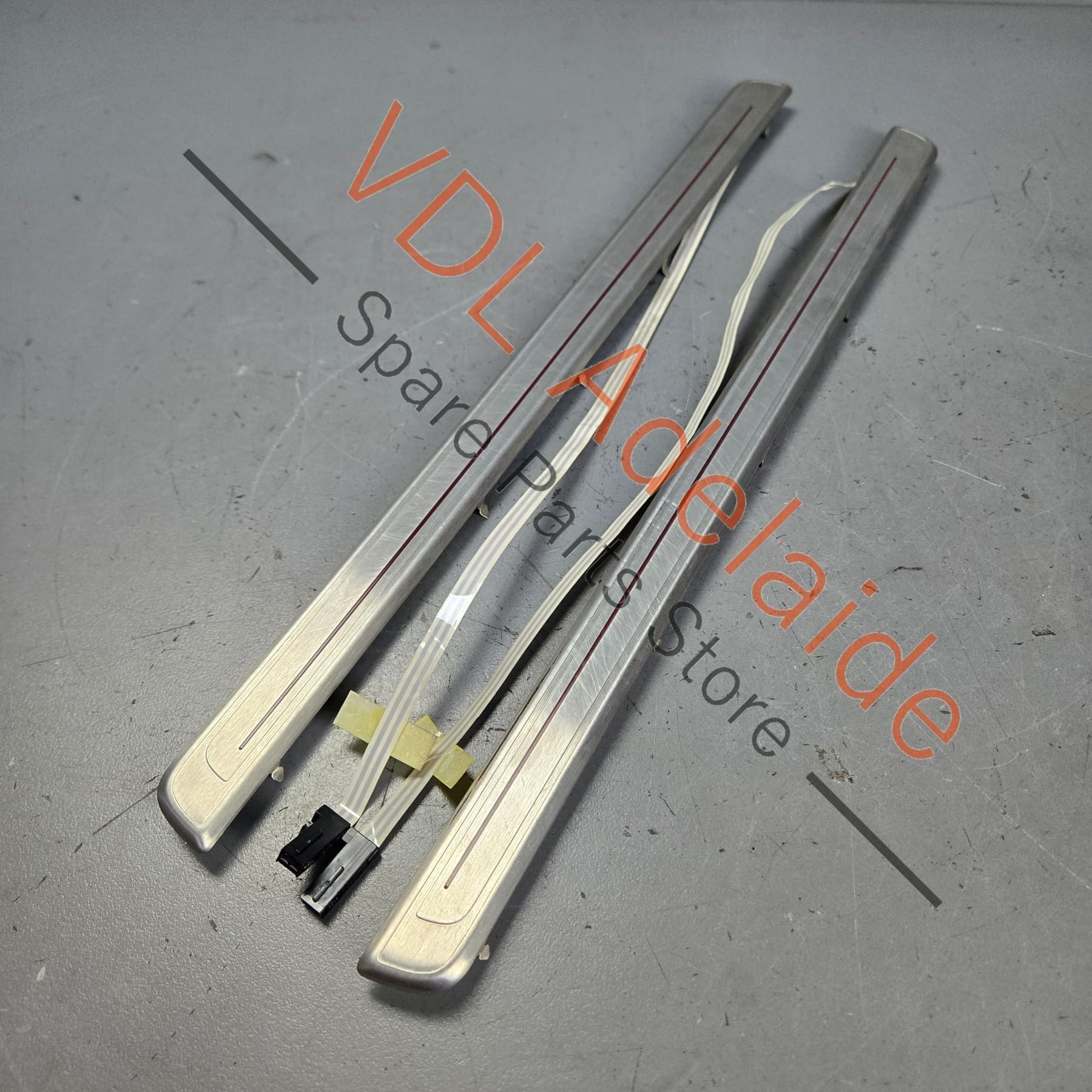 VW Golf GTi MK7 Pair of Illuminated Red LED Sill Trim Entry Light Strip 5G4853369 5G4853370 Suit 4dr Models - Image 2