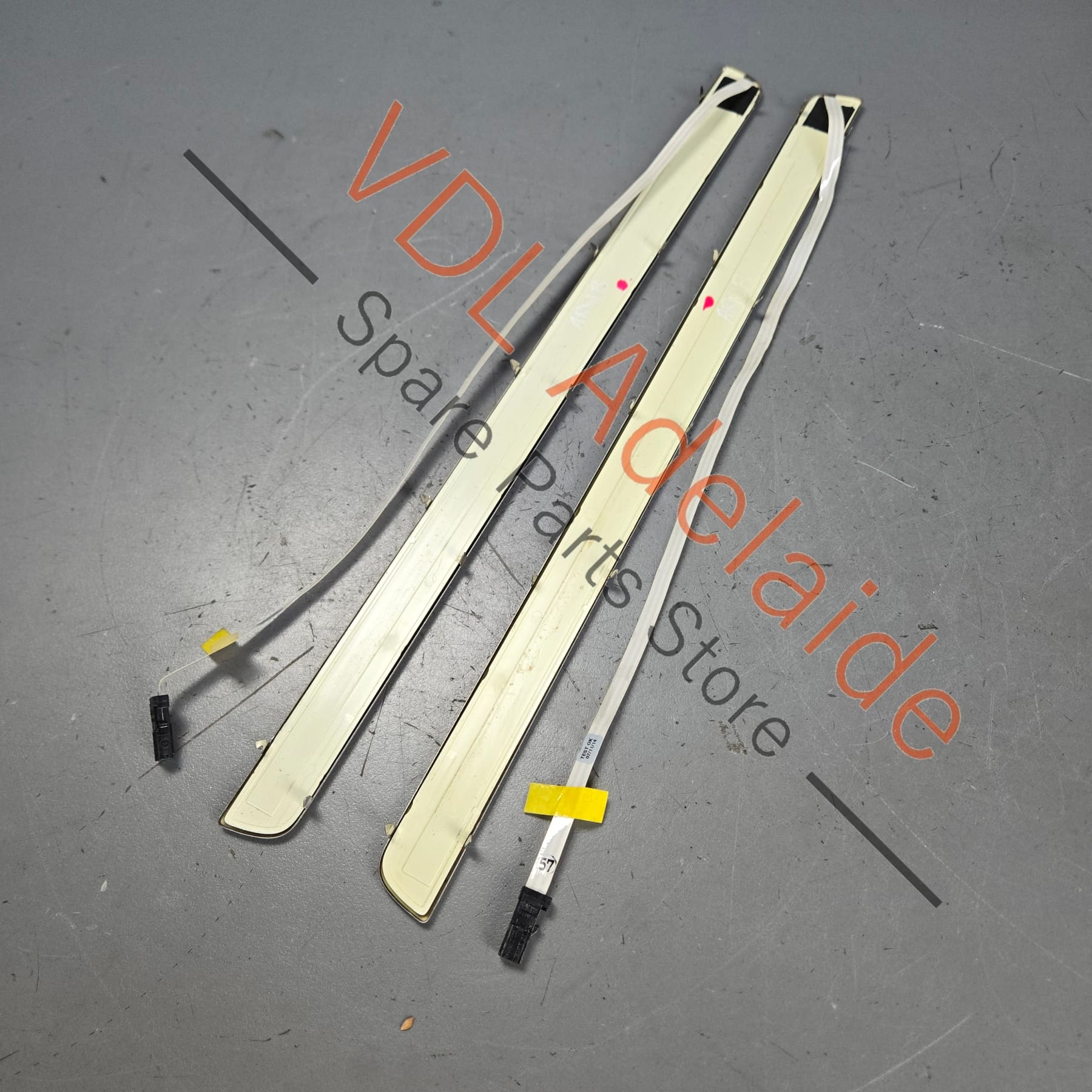 VW Golf GTi MK7 Pair of Illuminated Red LED Sill Trim Entry Light Strip 5G4853369 5G4853370 Suit 4dr Models - Image 4