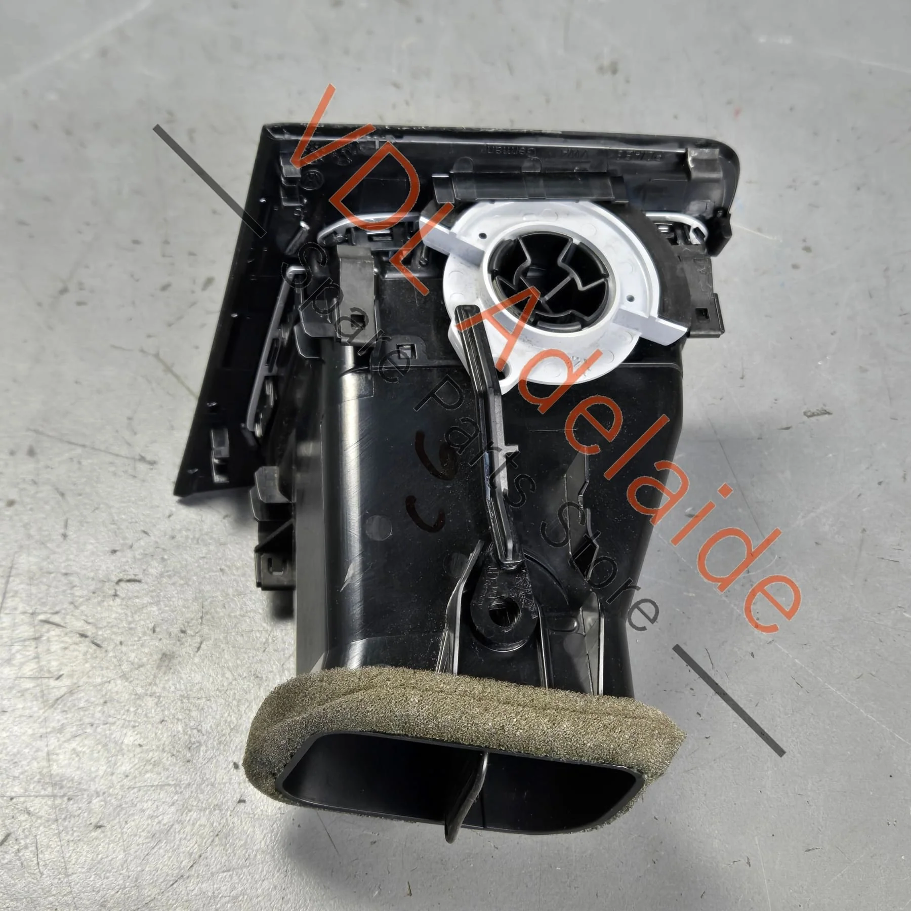 VW Golf Gti MK7 Right Side Driver Dash Air Vent AC 5G2819704H DAR - Image 6