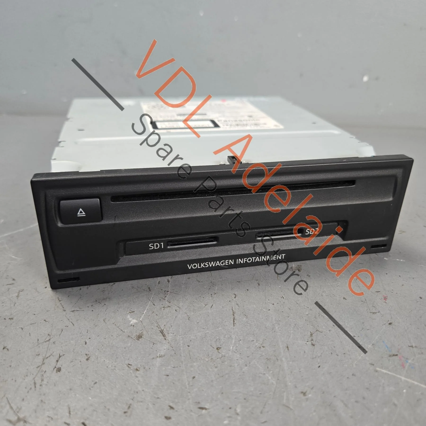 VW Golf Mk7 Discover Media Control Unit Radio Bluetooth SD/CD Navigation 5G0035846A