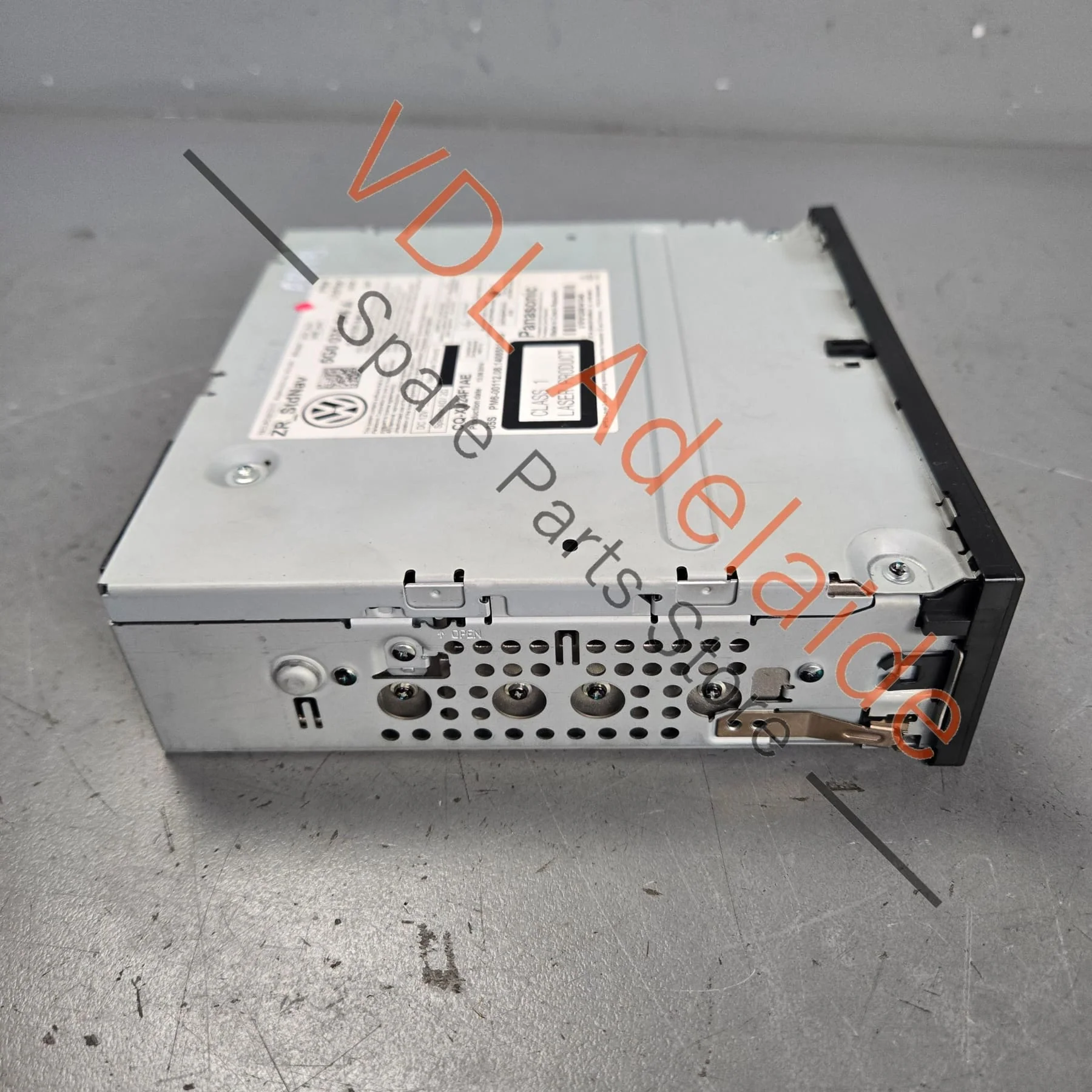 VW Golf Mk7 Discover Media Control Unit Radio Bluetooth SD/CD Navigation 5G0035846A - Image 5