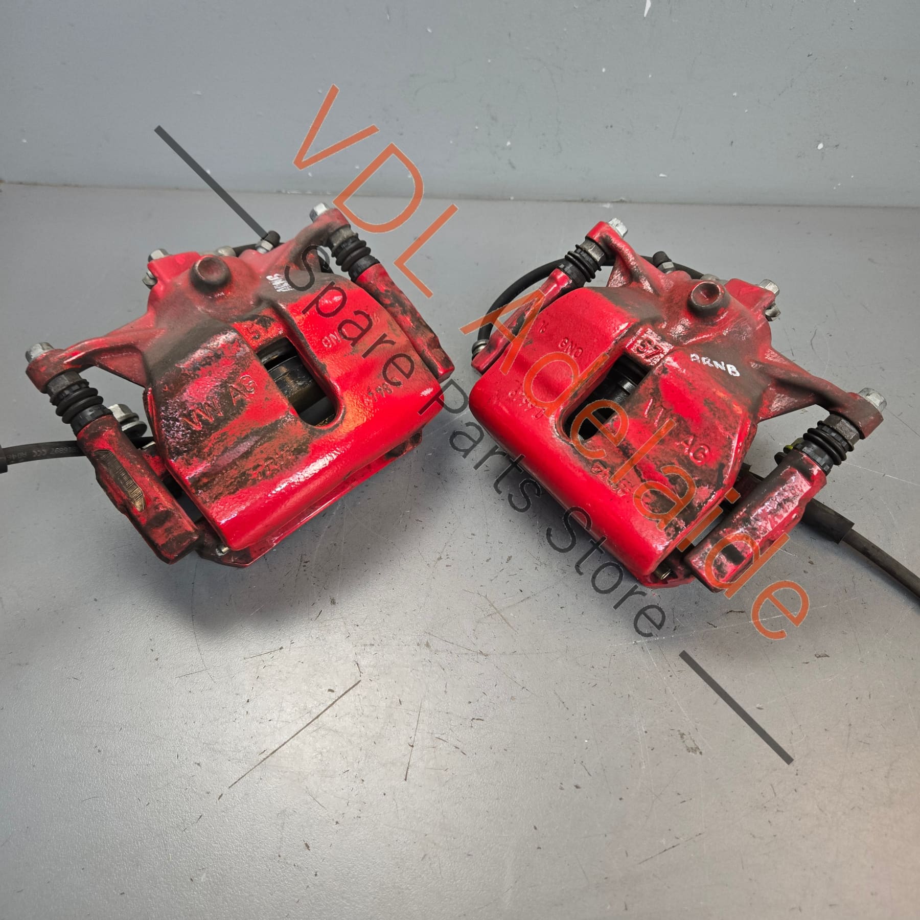 VW Golf Gti MK7 Front Red Brake Caliper Housing Pair 5G0615123 5G0615124C - Image 4