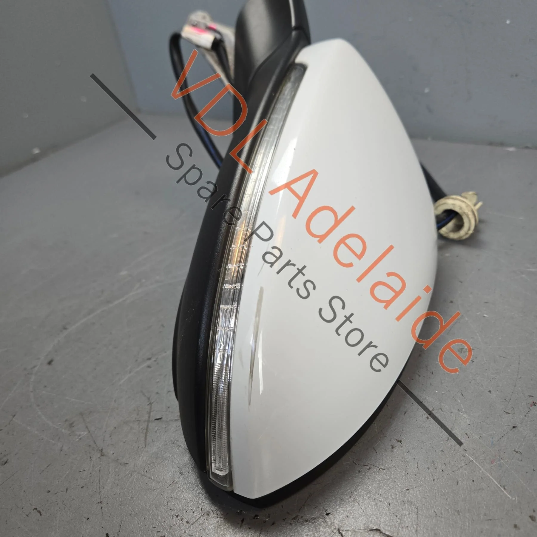 VW Golf MK7 Left Side Wing Mirror Base Housing Cap Pure White 0Q0Q C9A - Image 2