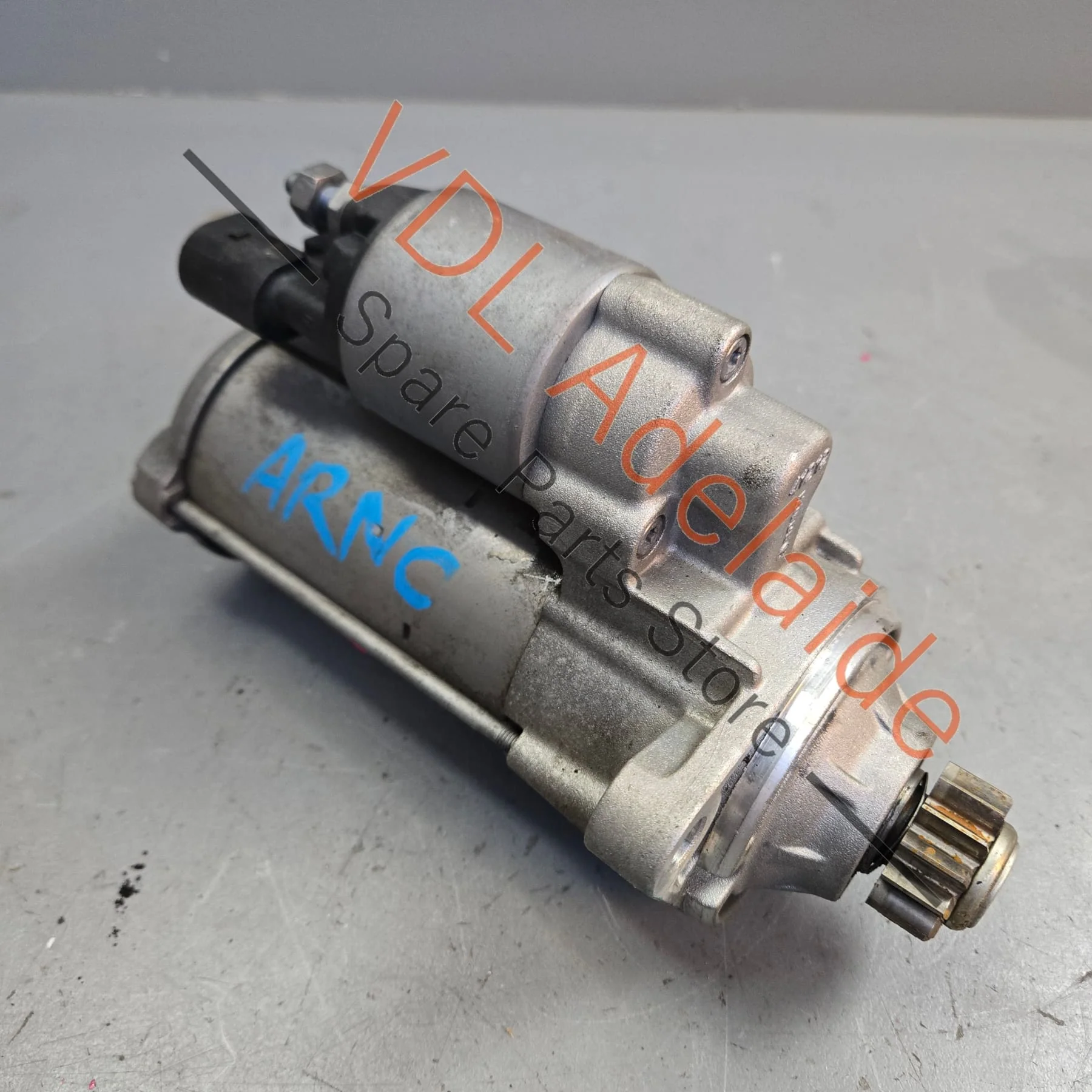 VW Golf 2.0 1.1KW Starter Motor Bosch 02E911024B 02E911022H