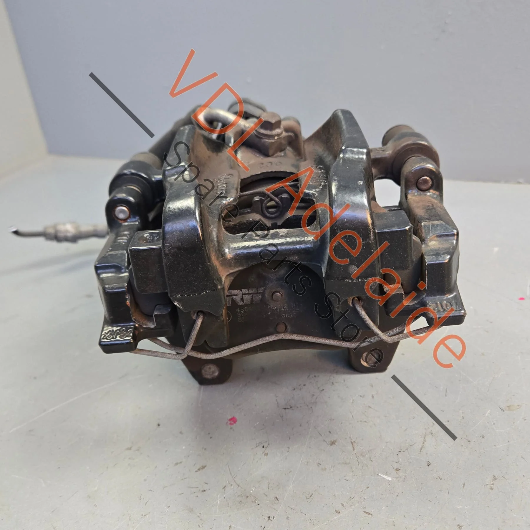 VW Golf MK7 Gti Rear Right Brake Caliper & Carrier with Electric Park Brake Servo 8V0615424A 3Q0998281A 5Q0615425 5Q0615406