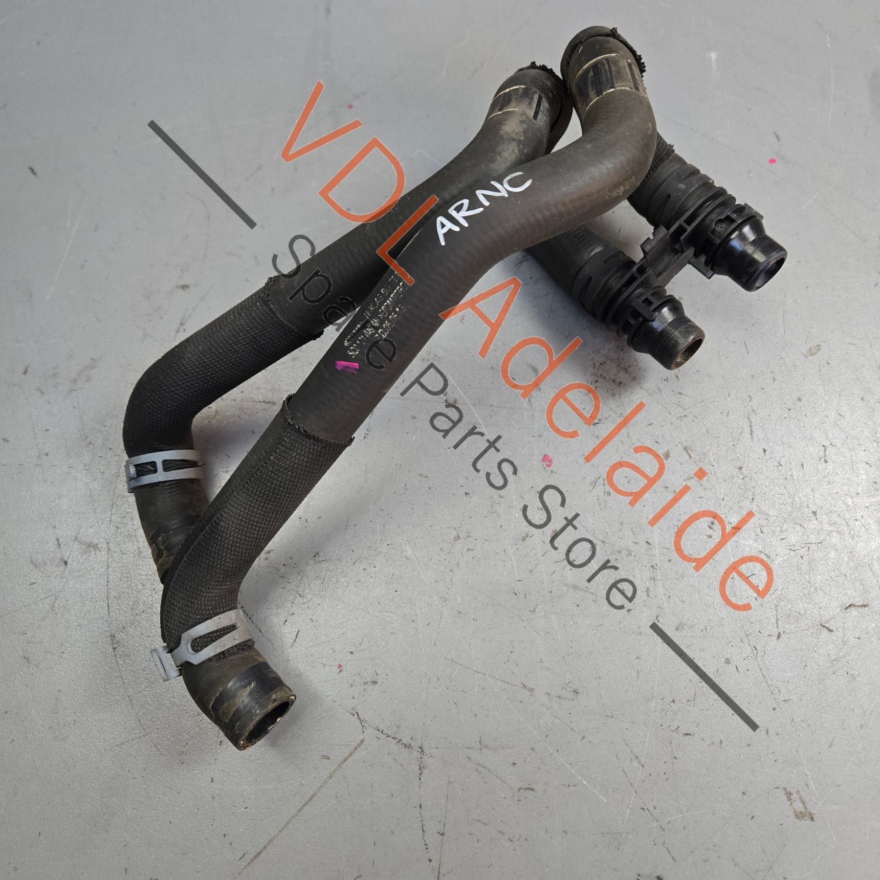 VW Golf R MK7 7.5 Additional Radiator Cooling Hoses Pipe 5Q0121101P 5Q0121051L - Image 4