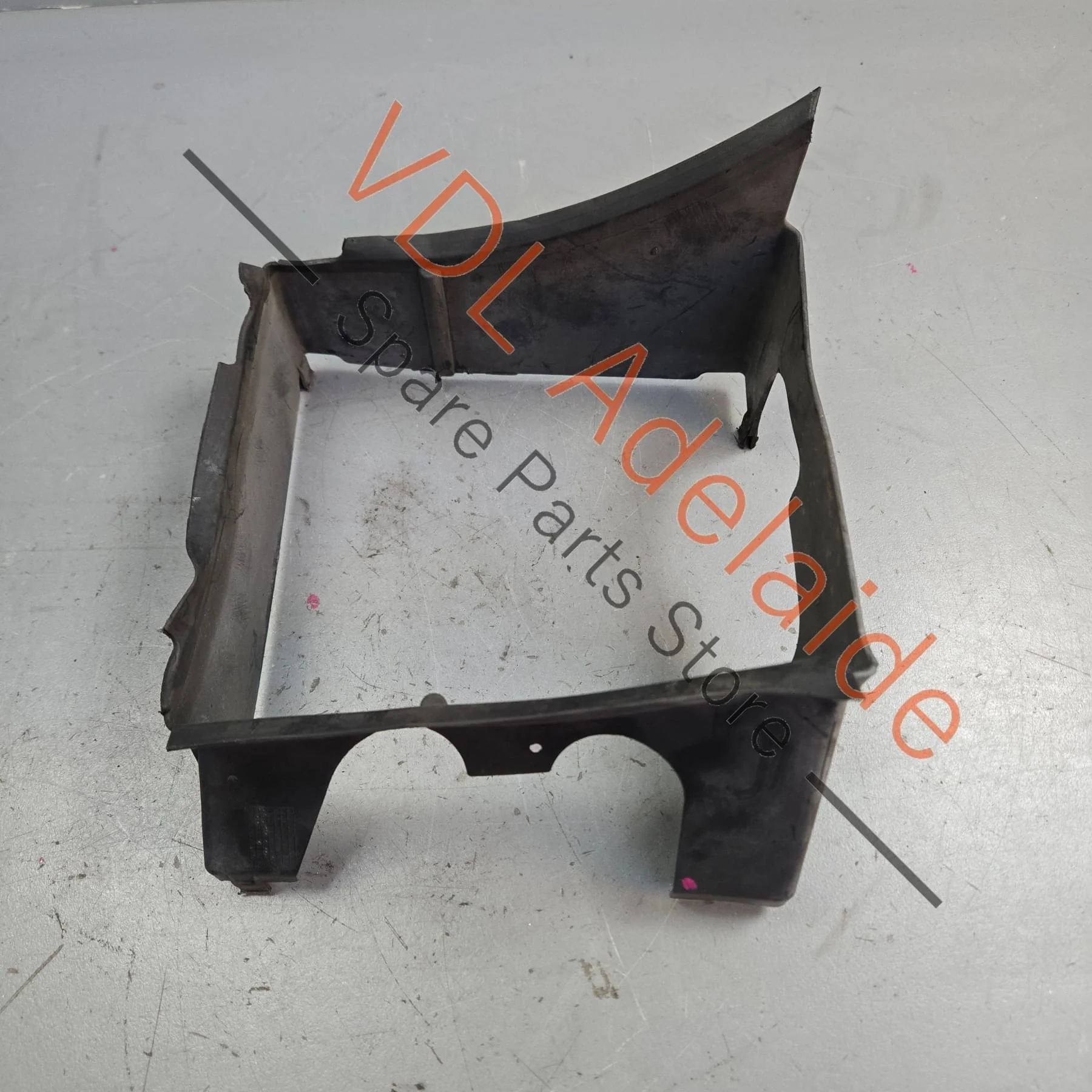 VW Golf R MK7 Front Right Additional Radiator Air Guide Duct Rear 5G0117340