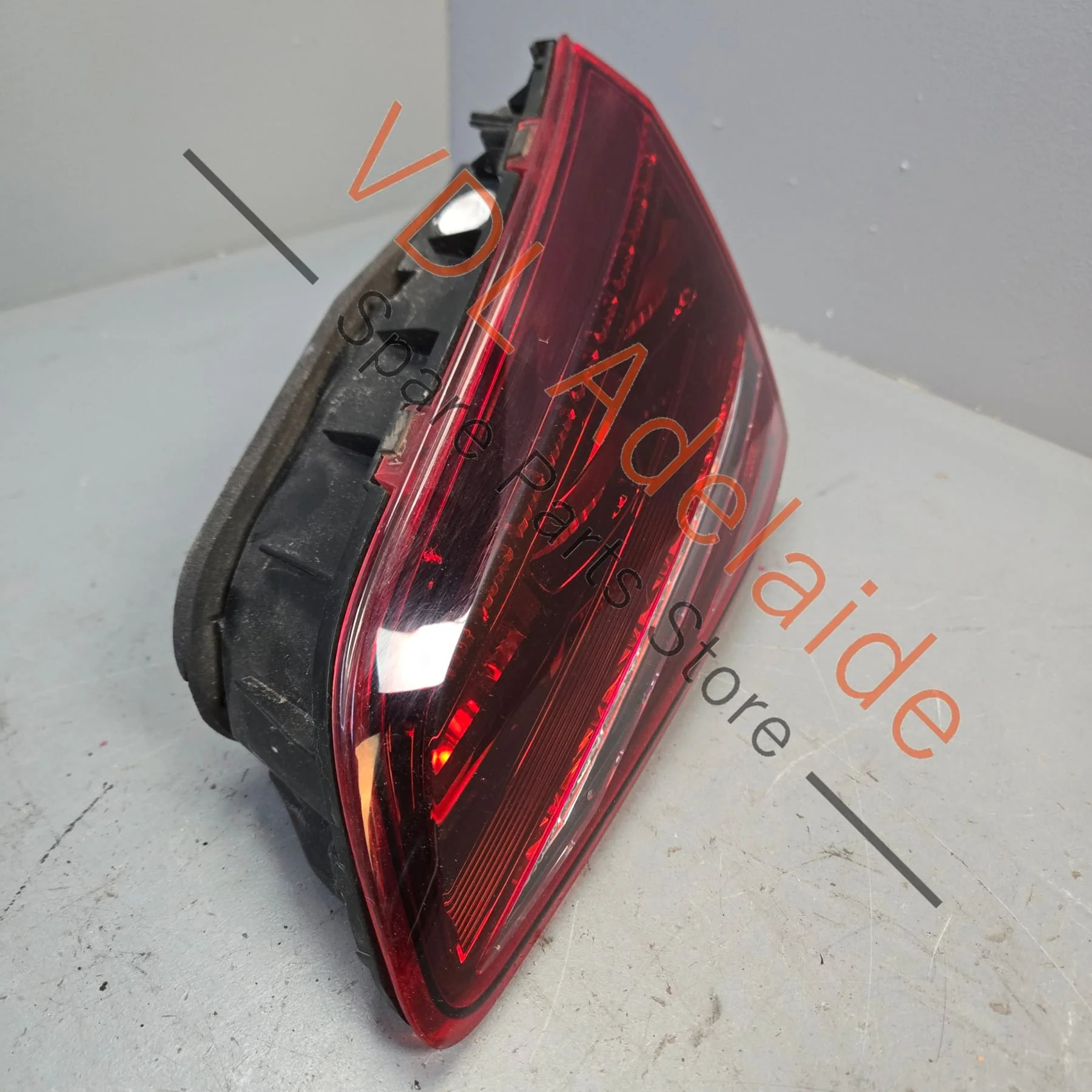 VW Golf R MK7 Right Side Inner LED Tail Brake Light Taillight 5G0945308E - Image 2