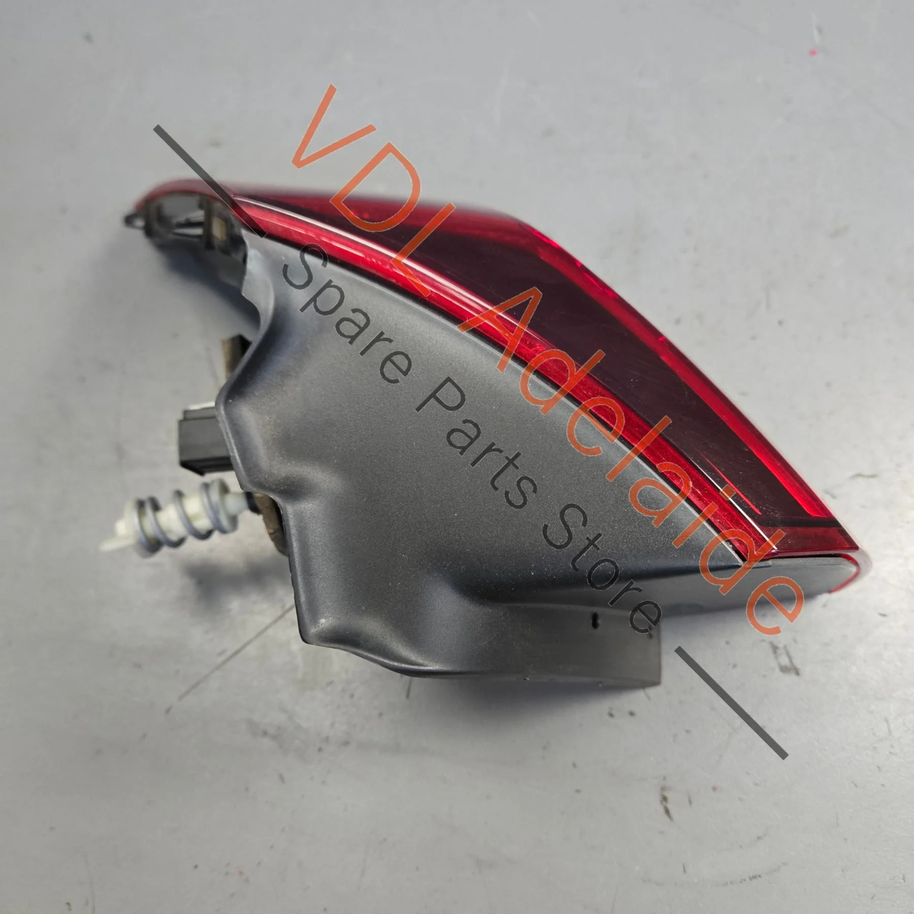 VW Golf R MK7 Right Outer LED Tail Brake Light Taillight 5G0945208C - Image 4