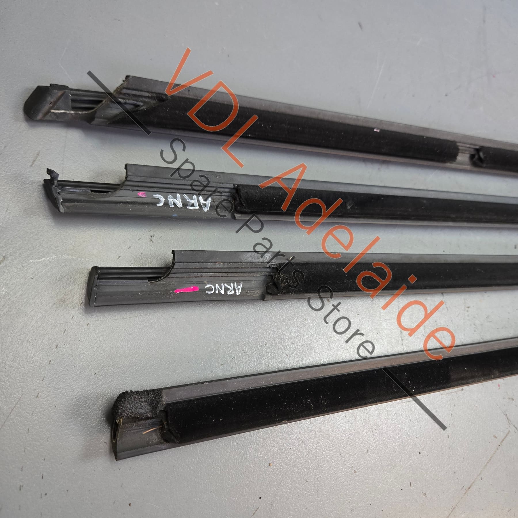 VW Golf MK7 Door Aperture Window Slot Seal Set Front & Rear Satin Black 5G4837477D 5G4837478D - Image 6