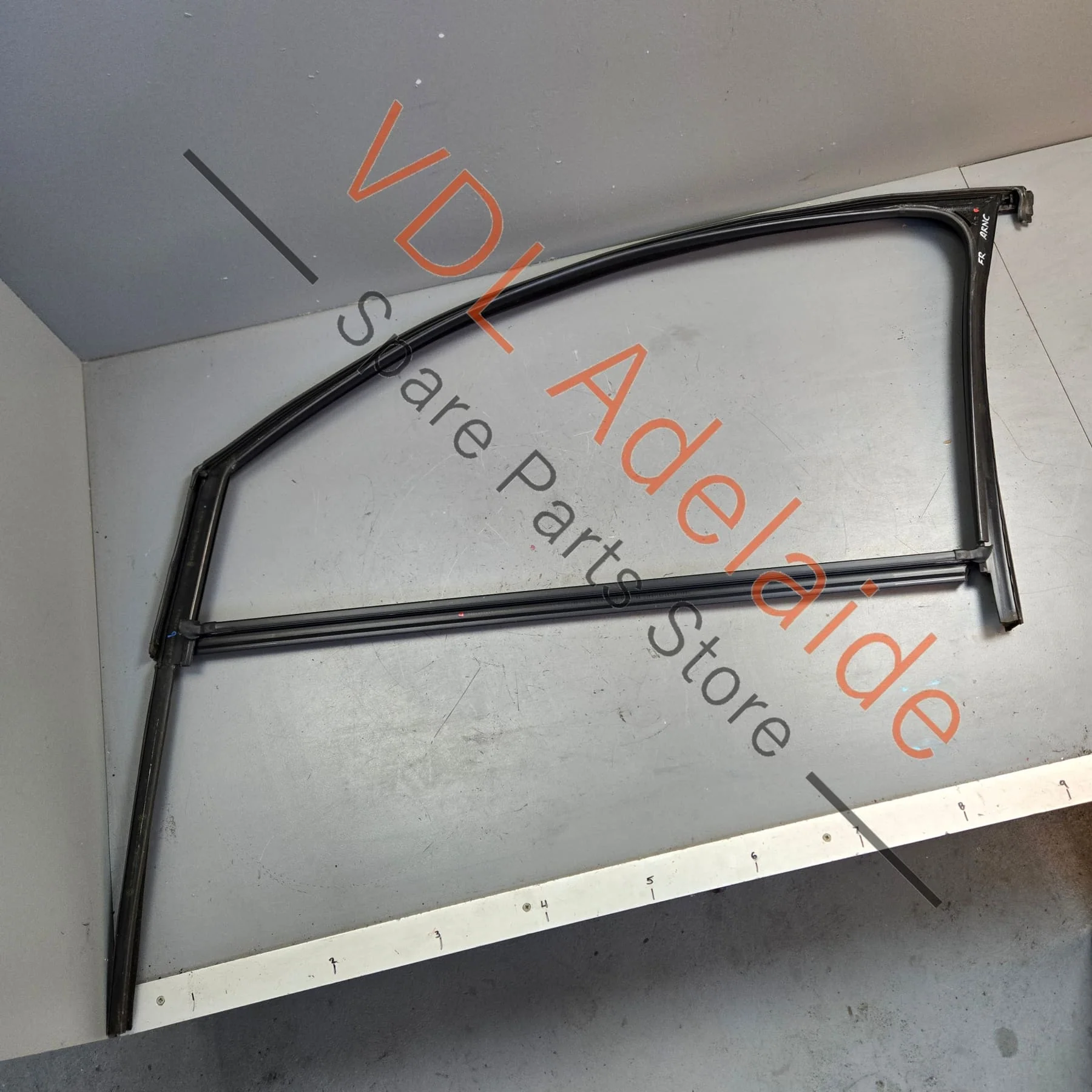 VW Golf MK7 Front Right Door Frame Window Rubber 5G4837432K 5AP - Image 3