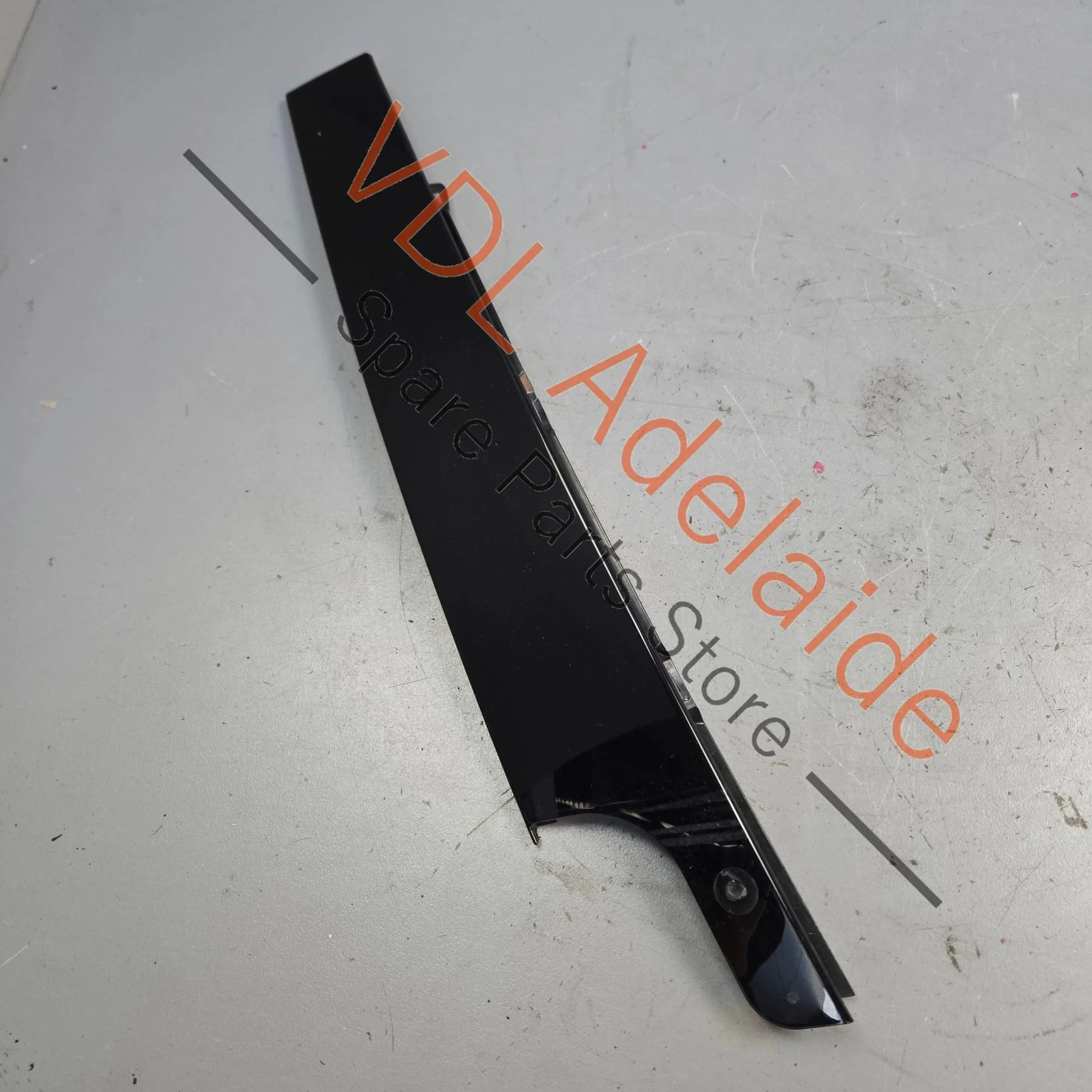 VW Golf Mk7 Gloss Black Front Right B Pillar Exterior Trim for Door Window Frame 5G4837890B