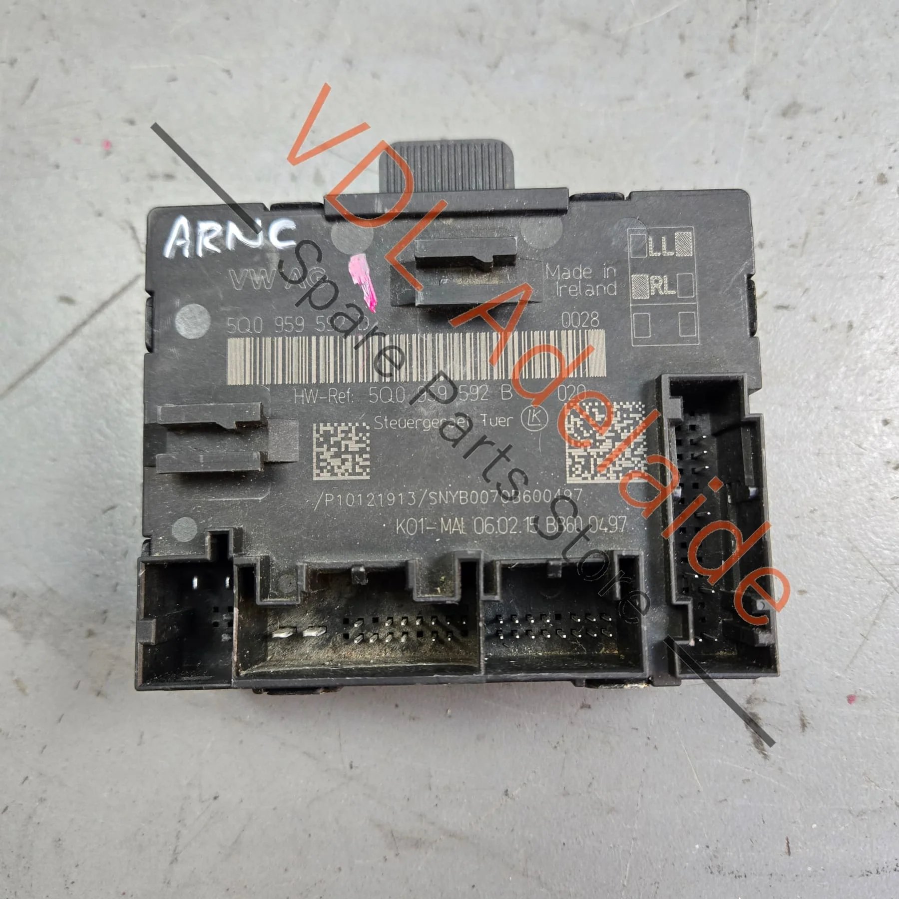 VW Golf MK7 7.5 Front Passengers Door Control Unit 5Q0959592D