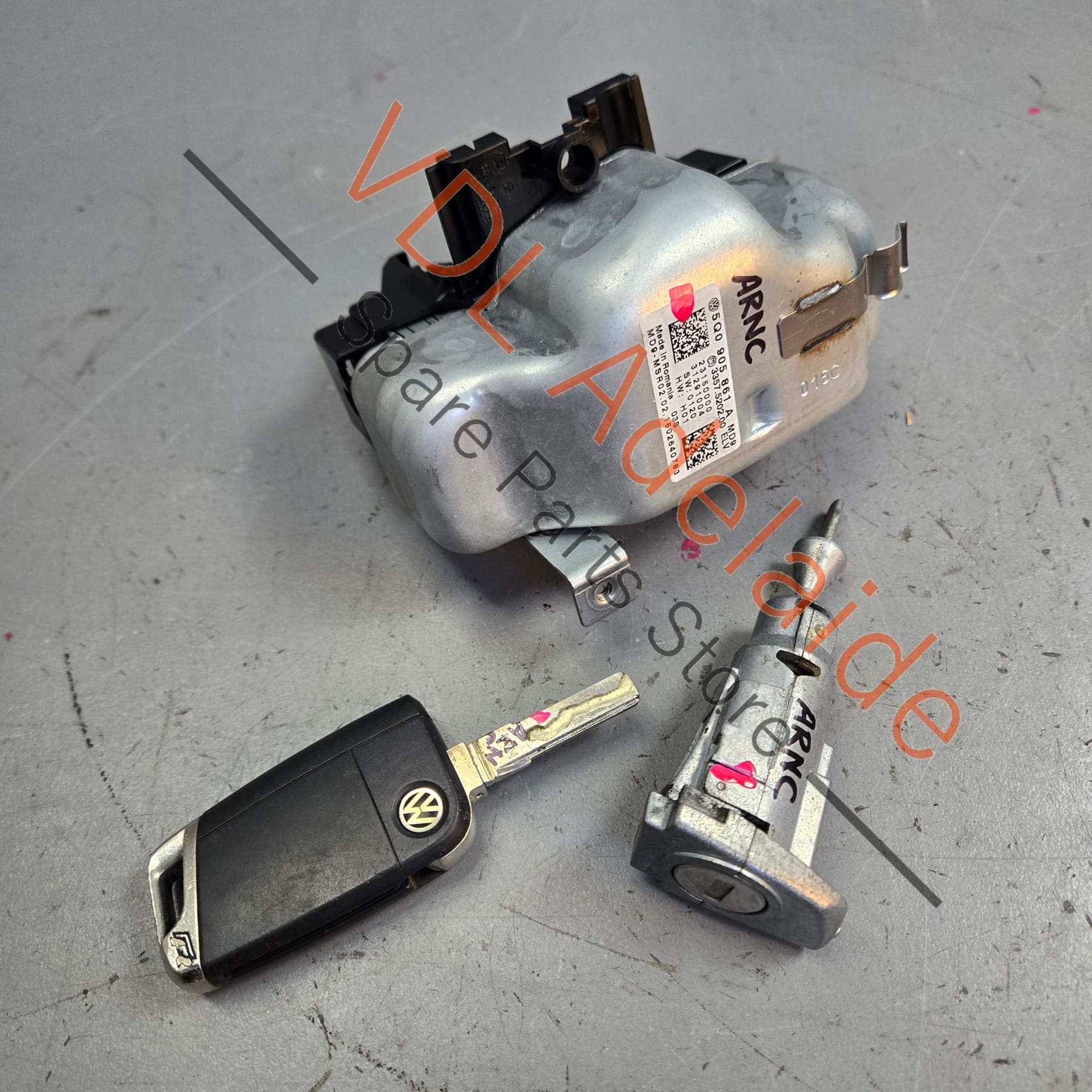 VW Golf MK7 Audi A3 S3 Steering Column Lock for vehicles with Keyless Go 5Q0905861A