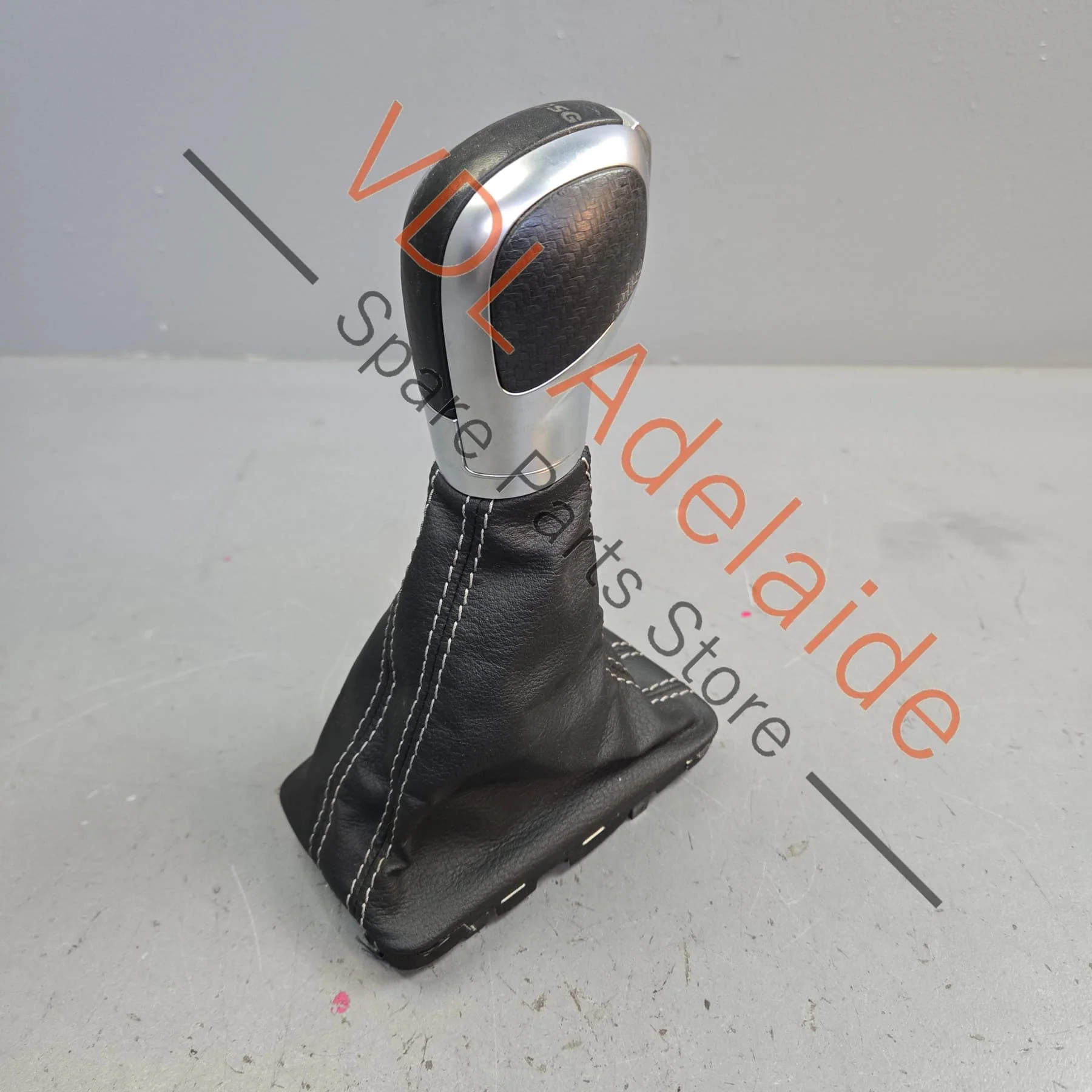 VW Golf R MK7 7.5 Auto DSG Gear Shift Cover Trim Shifter Knob 5G2713203AA CMU