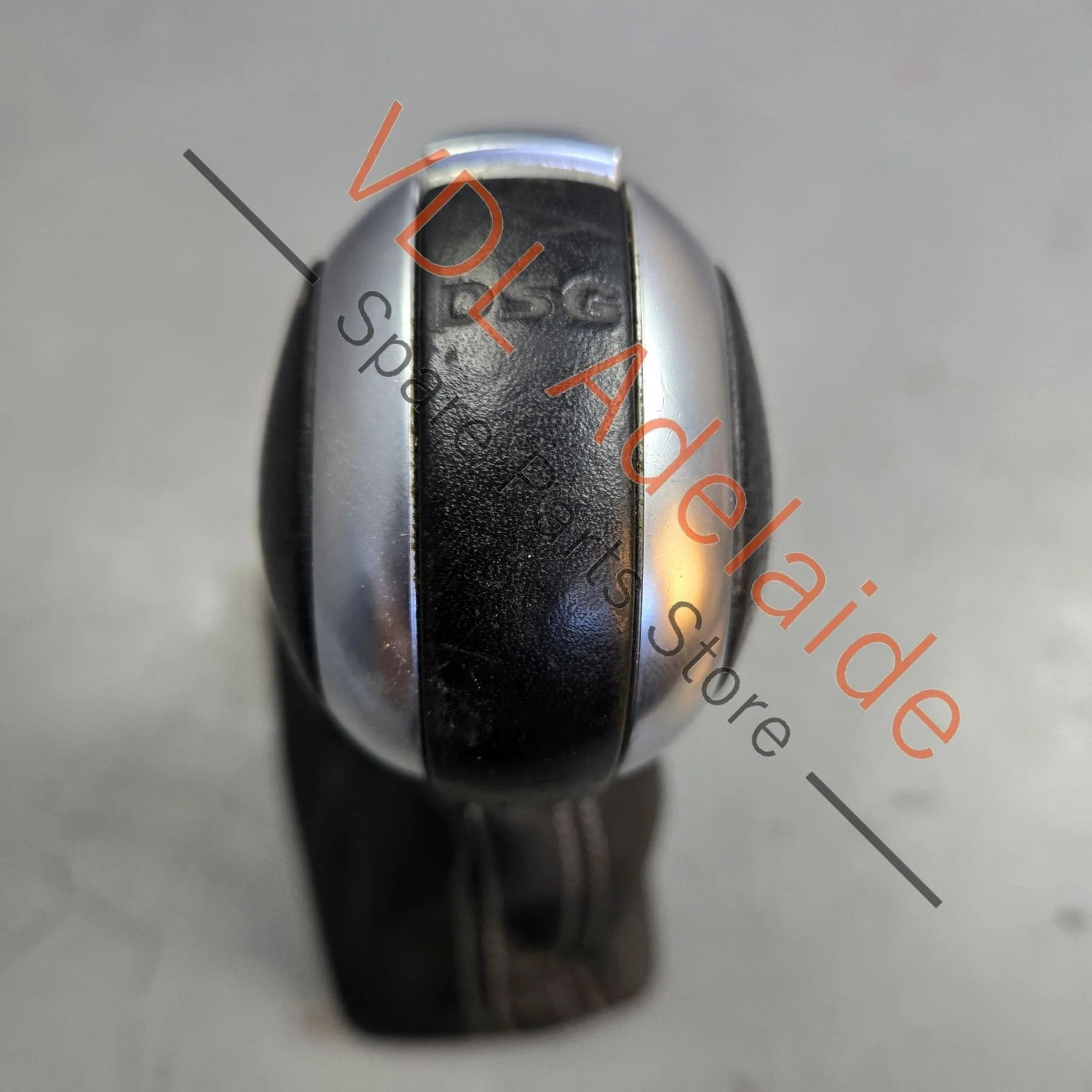 VW Golf R MK7 7.5 Auto DSG Gear Shift Cover Trim Shifter Knob 5G2713203AA CMU - Image 2