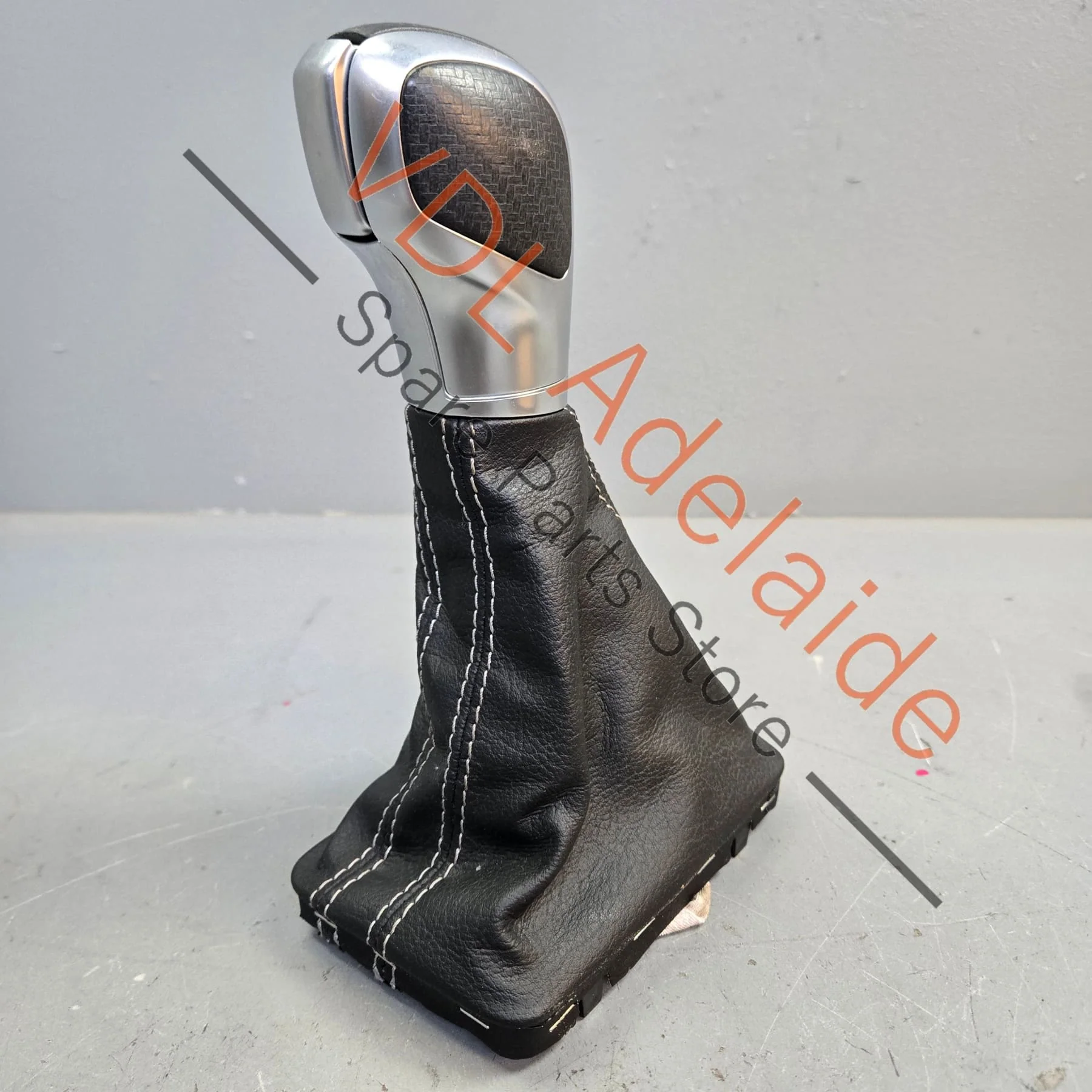 VW Golf R MK7 7.5 Auto DSG Gear Shift Cover Trim Shifter Knob 5G2713203AA CMU - Image 4