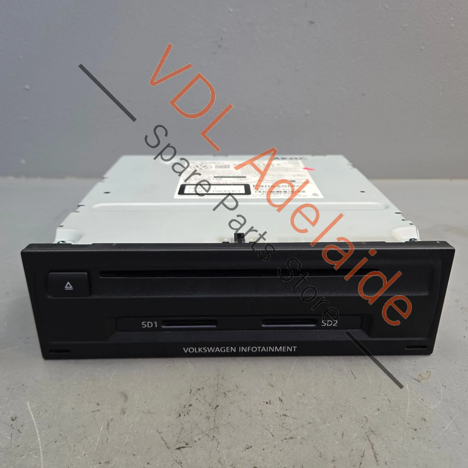 VW Golf Mk7 Discover Media Control Unit Radio Bluetooth SD/CD Navigation 5G0035846A - Image 2