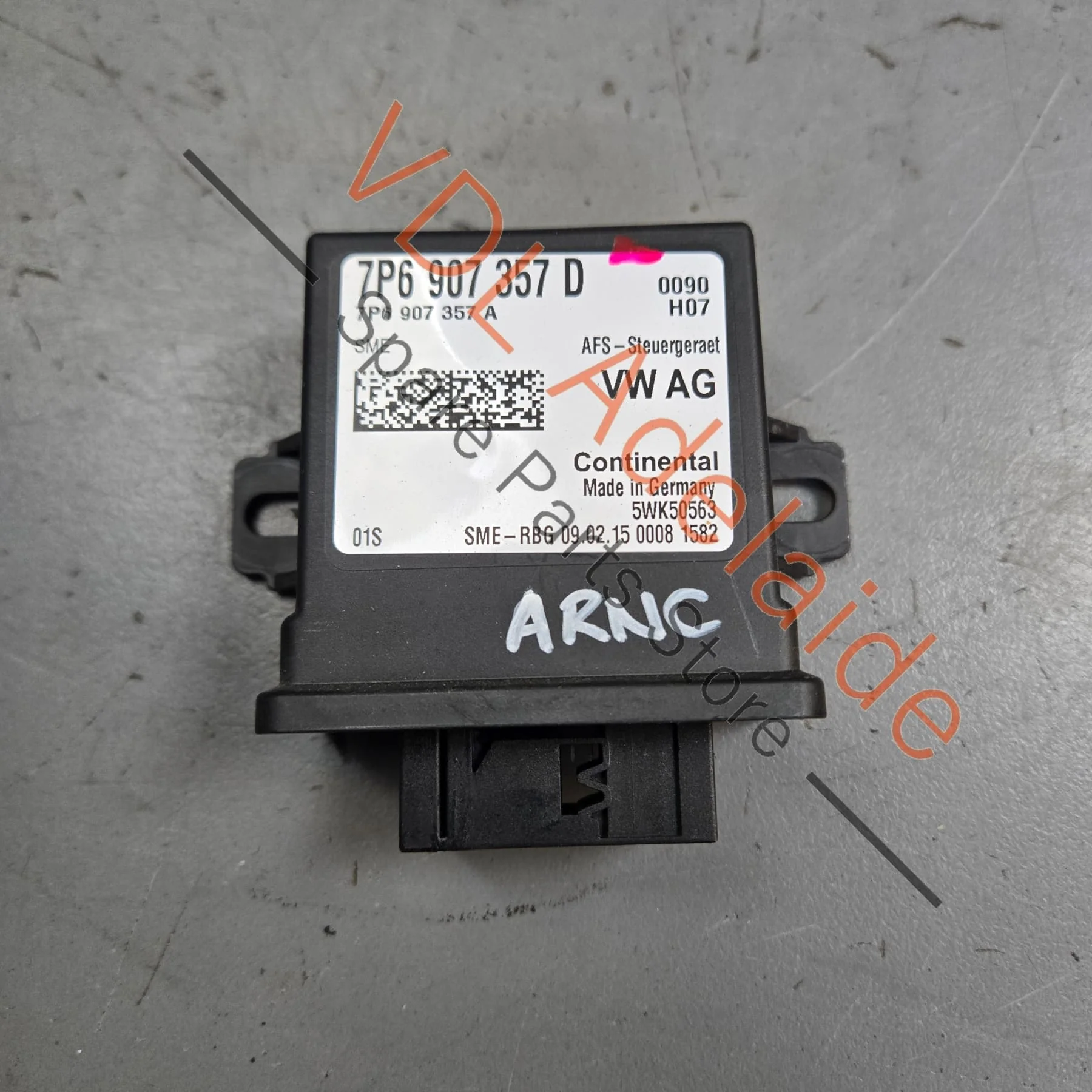 Audi Headlight Module for Automatic Range & Cornering Control 7P6907357D