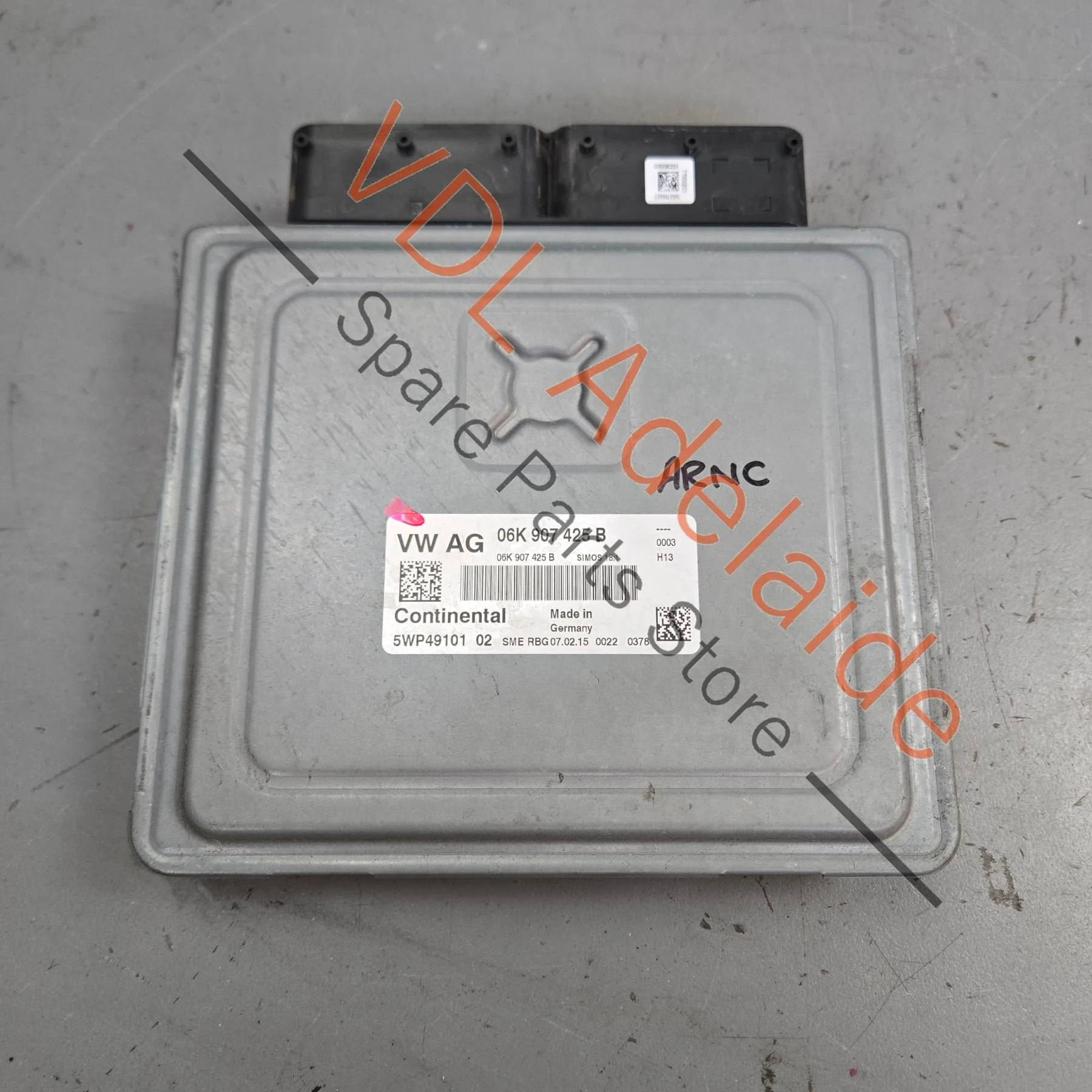 VW Golf R MK7 Engine Control Unit ECU for 2.0 CJXB Petrol Engine 06K907425B 5G0906259E