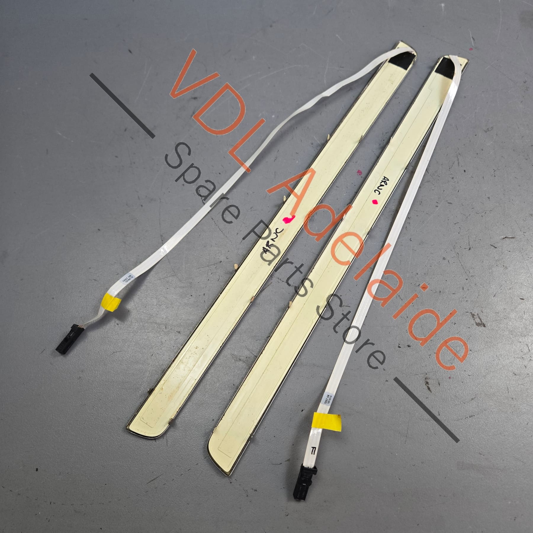VW Golf R MK7 7.5 Pair of Illuminated Blue LED Sill Trim Entry Light Strip 5G4853369K DAT Suit 4dr Models - Image 4