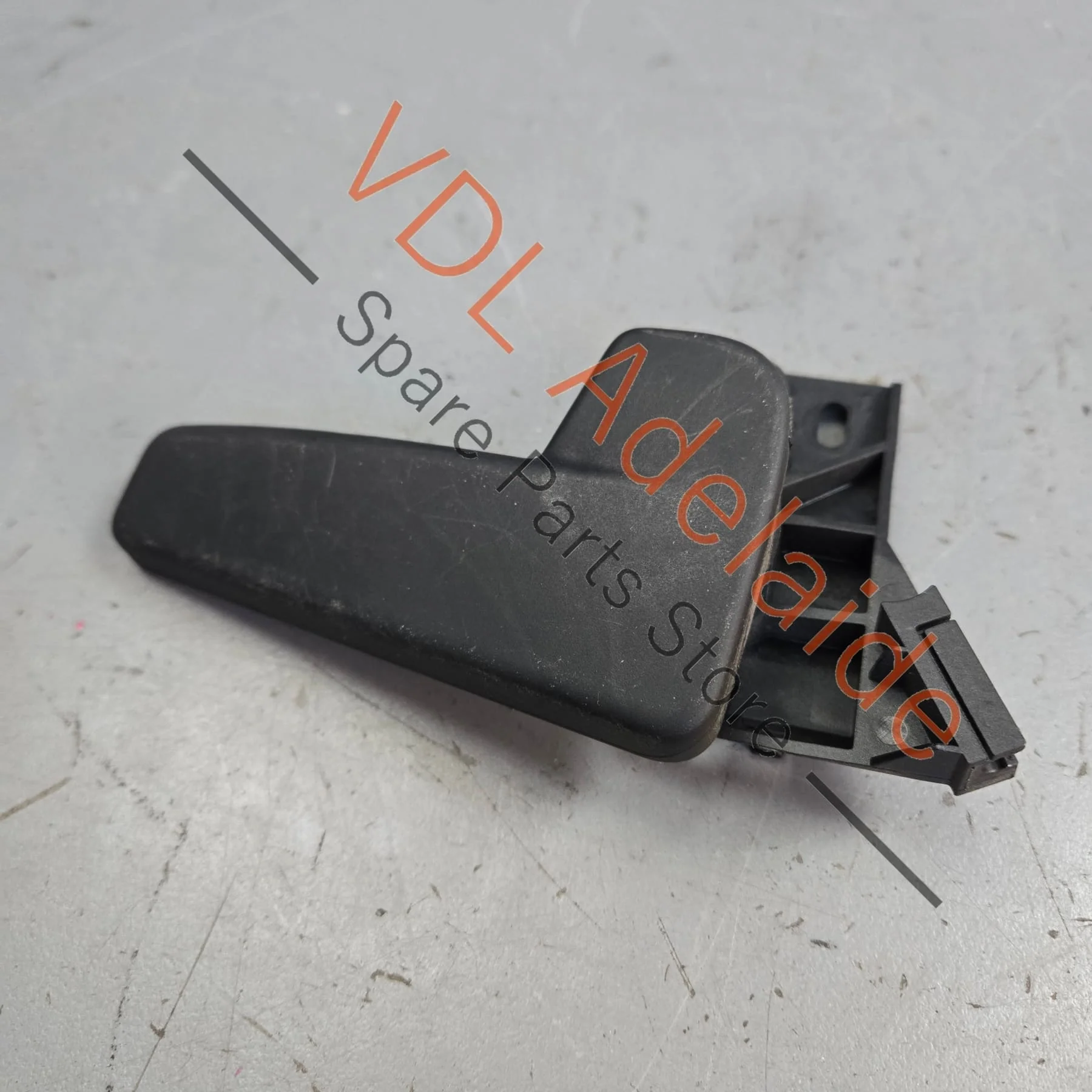 VW Golf MK7 Bonnet Release Handle Pull Grip 3C2823533 3C2823633A - Image 2