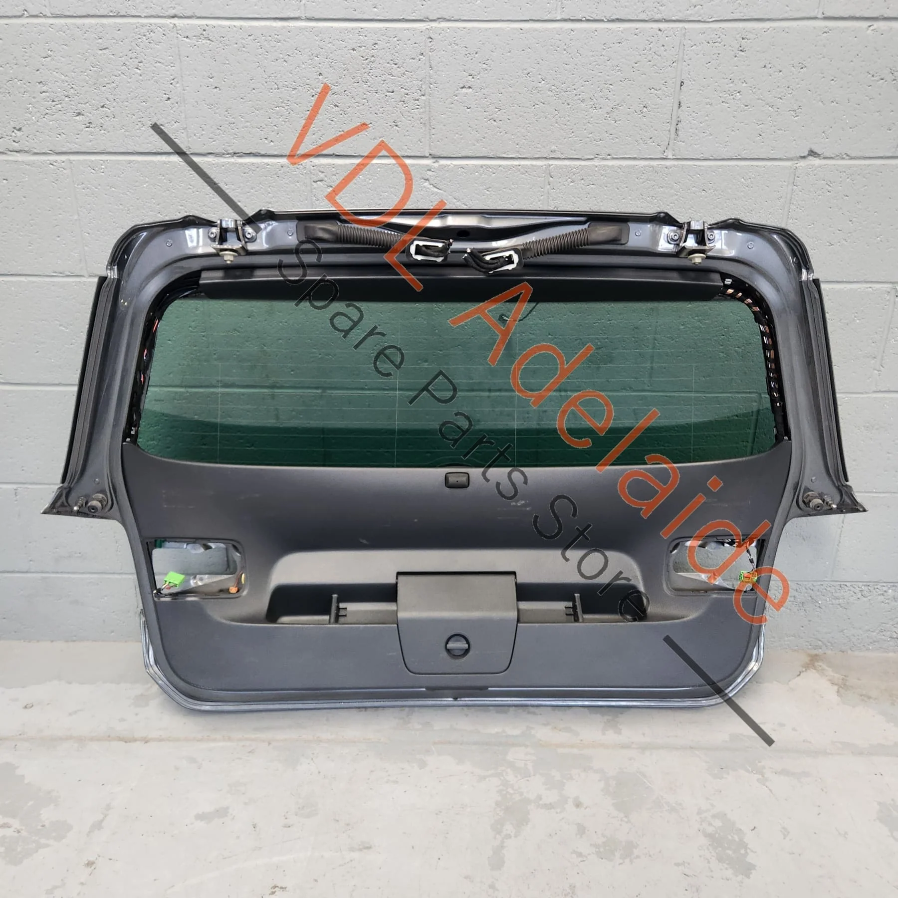 VW Golf MK7.5 Bootlid Boot Trunk Rear Hatch Lid Door Panel Shell w Tinted Glass Indium Grey LR7H X3X3 5G6827025AB 5G6845051R - Image 3