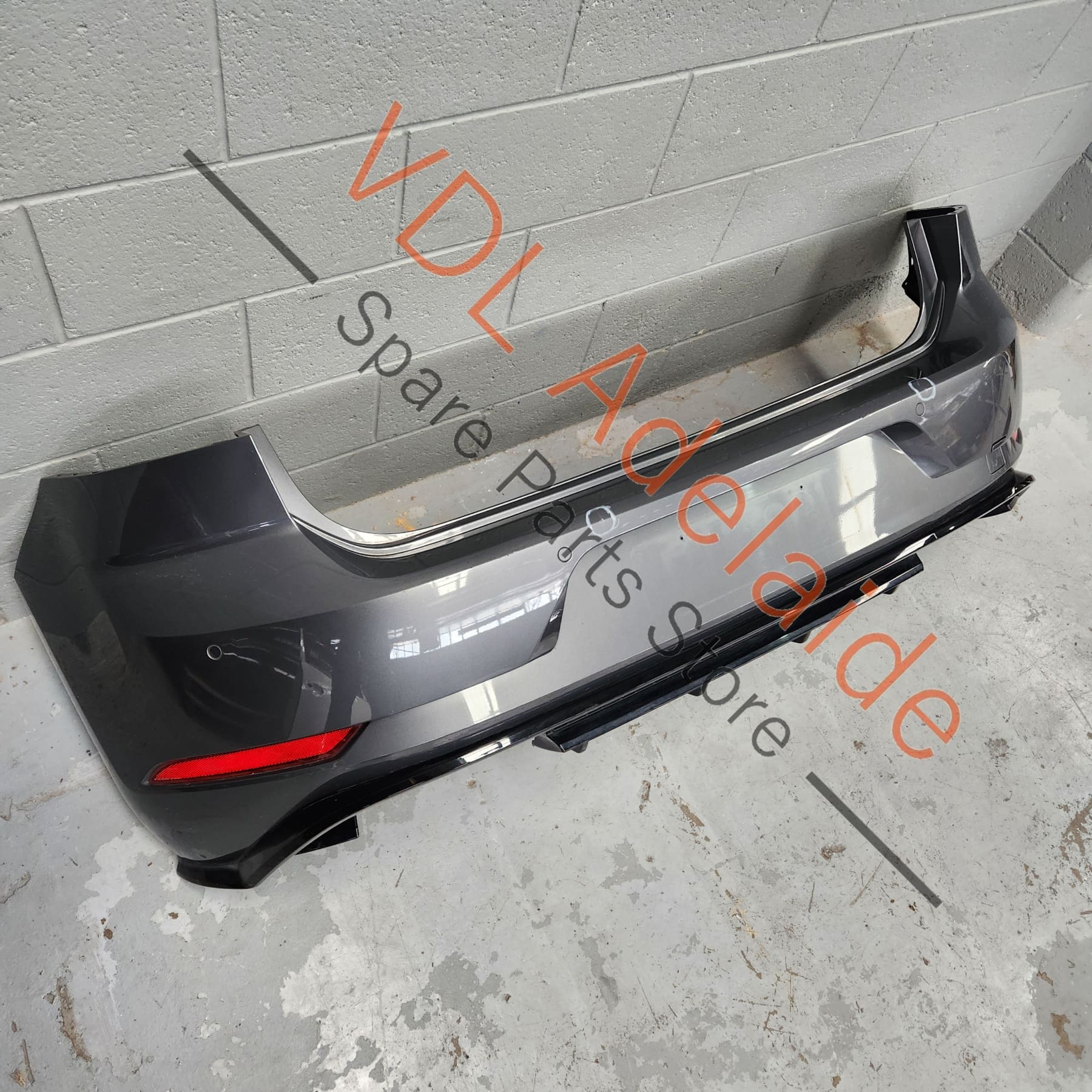 VW Golf R MK7.5 Rear Bumper Cover & Diffuser - Image 5