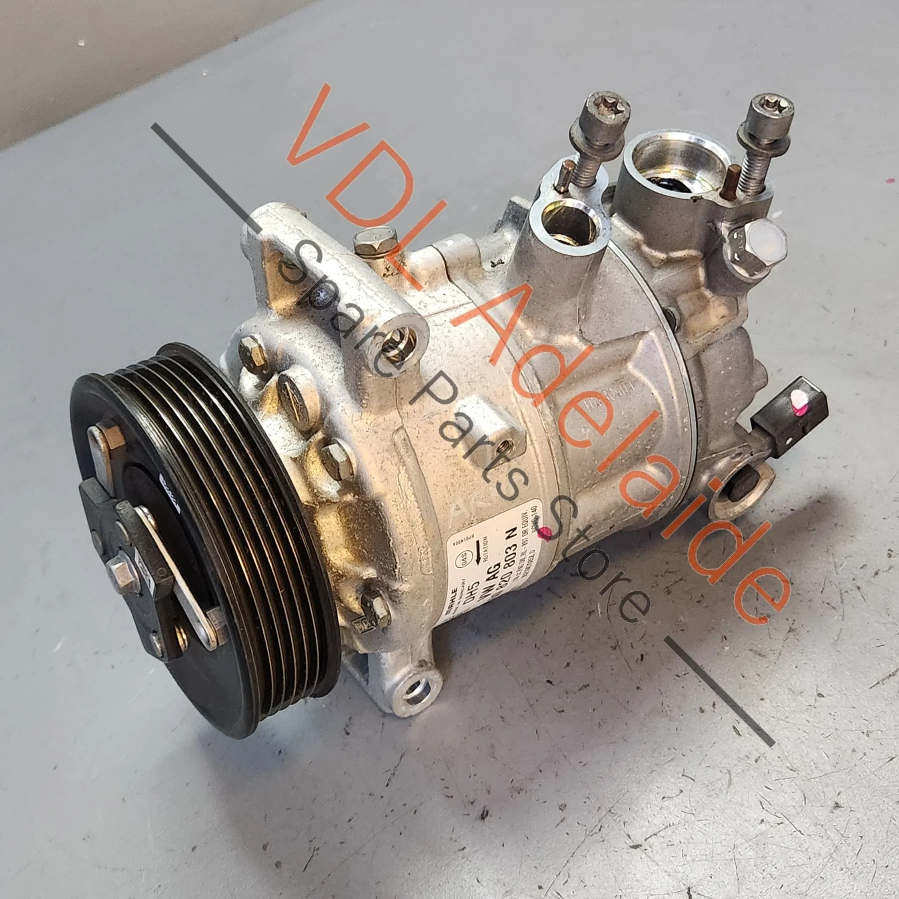 VW Audi AC Compressor 5Q0820803N 5Q0820803P