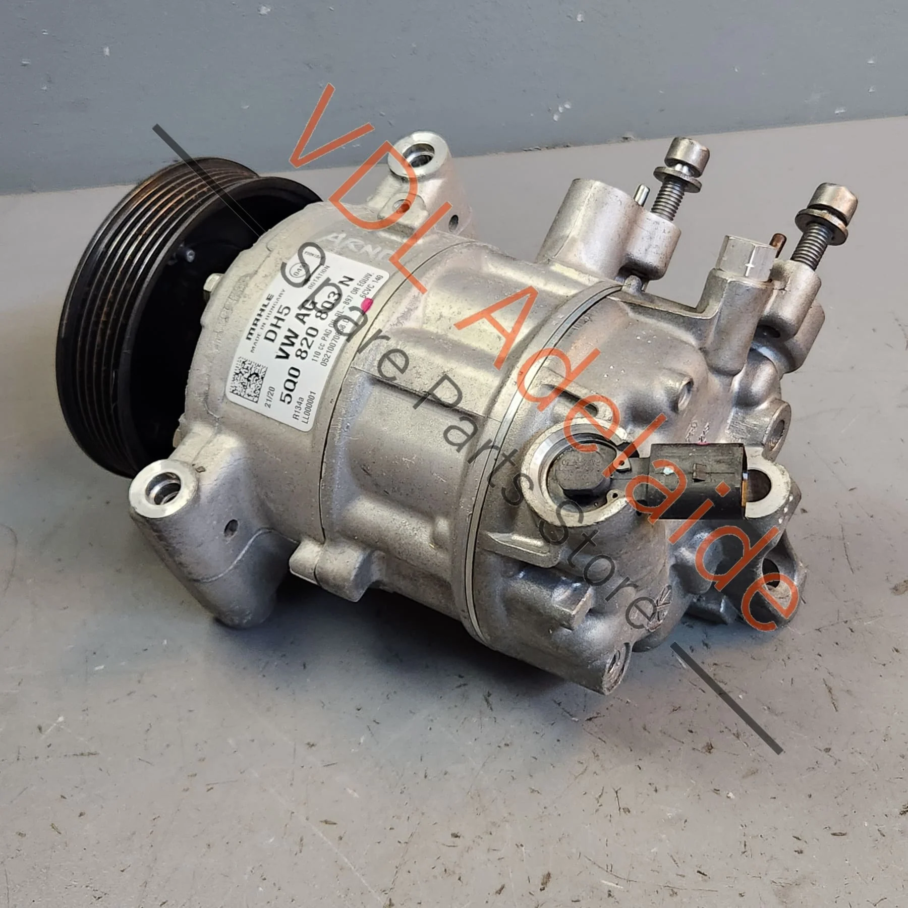 VW Audi AC Compressor 5Q0820803N 5Q0820803P - Image 3