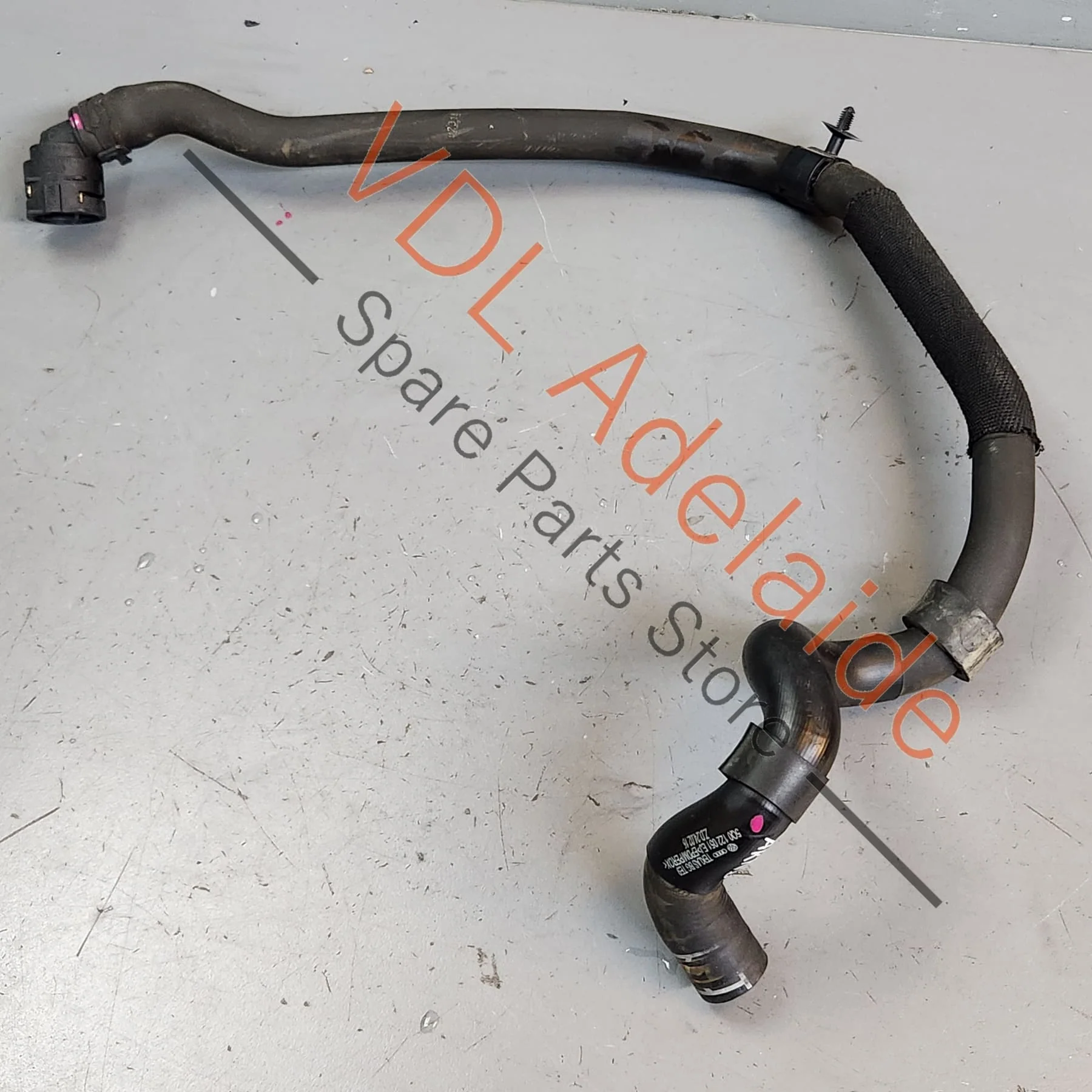 VW Golf MK7 Additional Radiator Cooling Hose Pipe 5Q0122051EJ