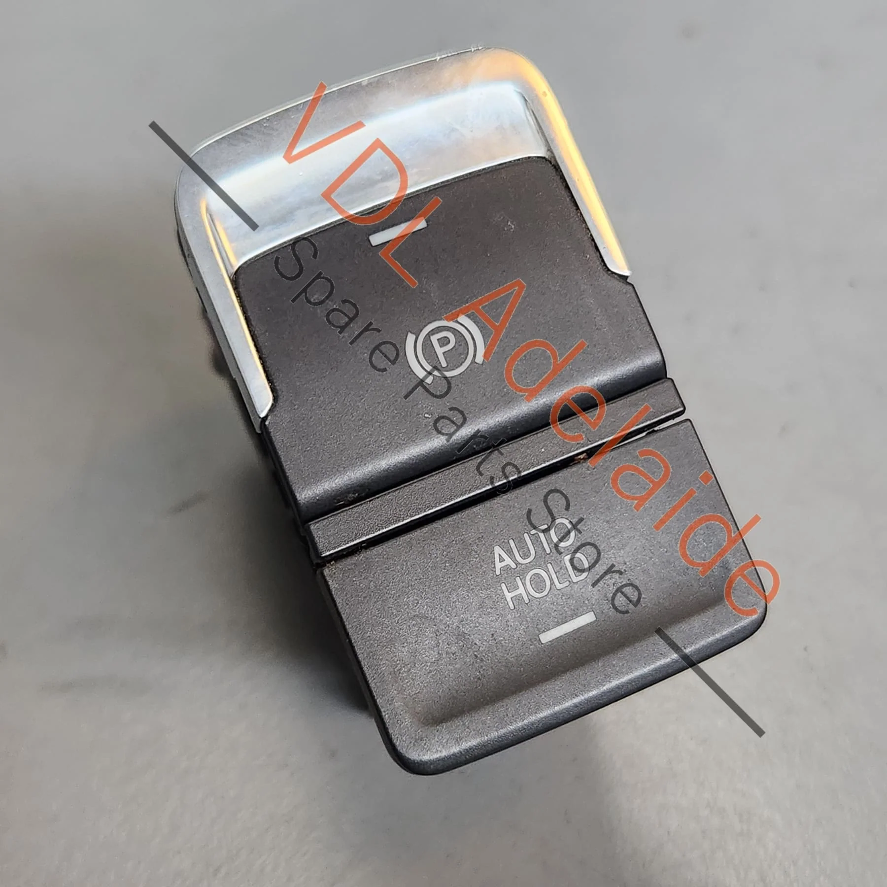 VW Golf MK7 7.5 EPB Park Brake Switch Centre Console 5G0927225D