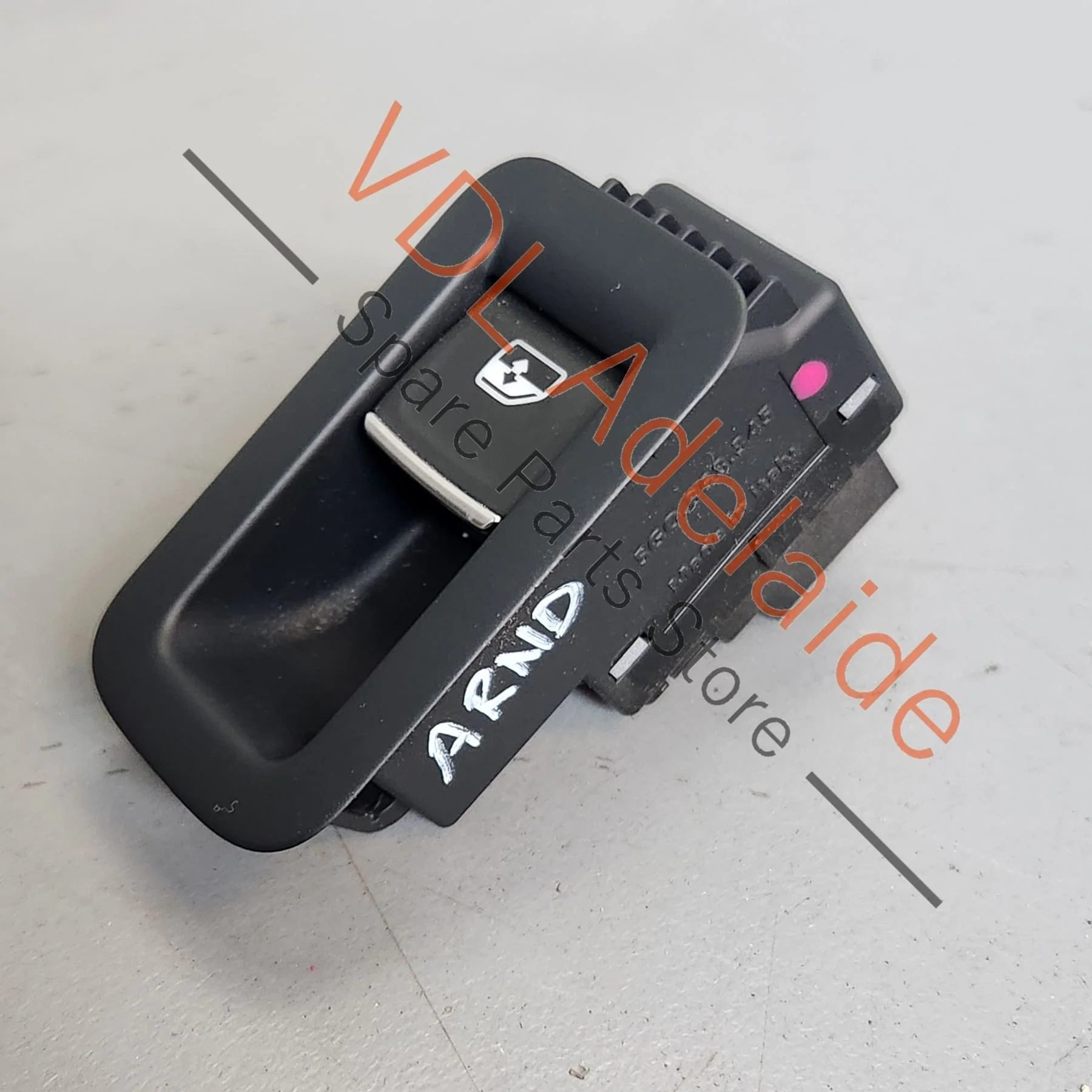 VW Golf MK7 7.5 Passenger Window Switch 5G0959855L WZU - Image 2