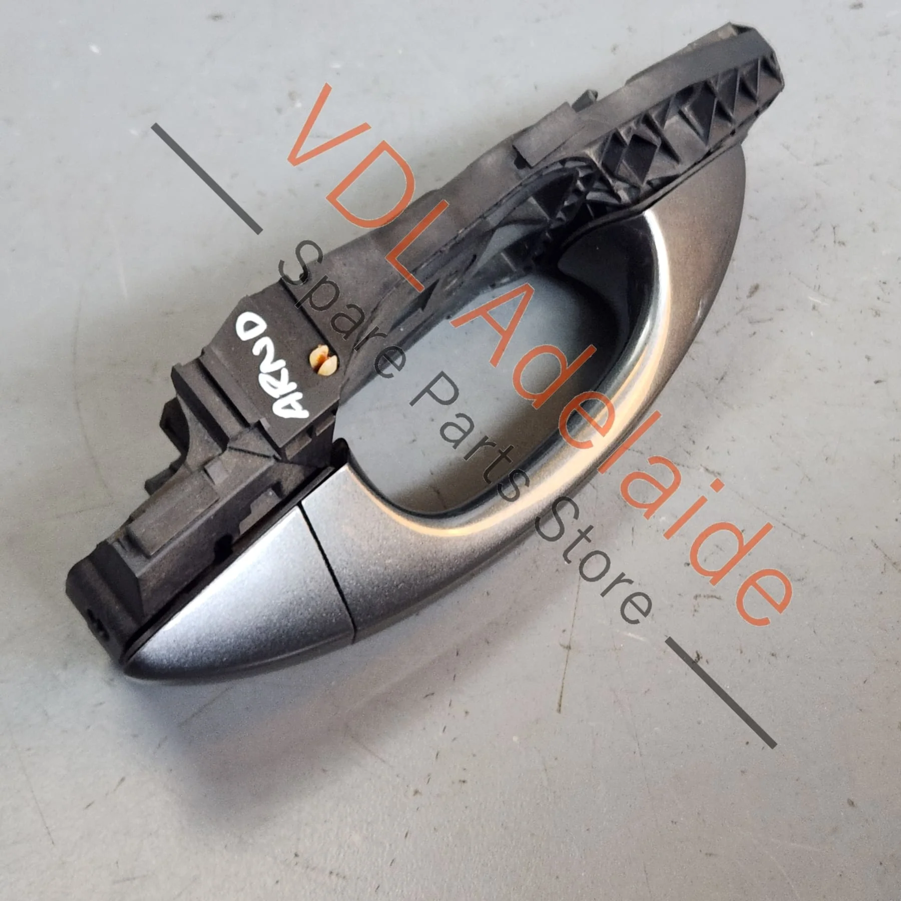 VW Golf MK7 Rear Right Exterior Door Handle Indium Grey LR7H X3X3 5G0837206N GRU - Image 2