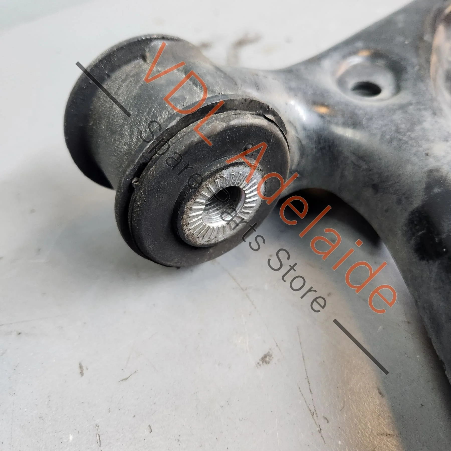 VW Golf R MK7 Front Right Lower Control Arm Wishbone Suspension 5WA407152 - Image 3