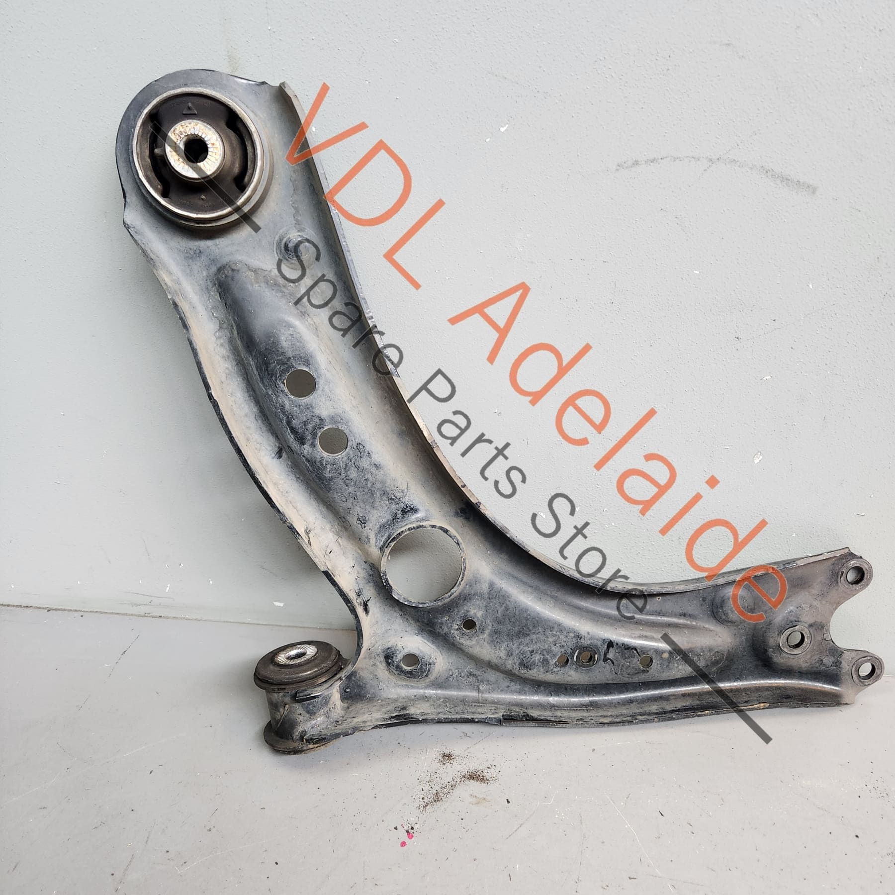 VW Golf R MK7 Front Right Lower Control Arm Wishbone Suspension 5WA407152 - Image 4