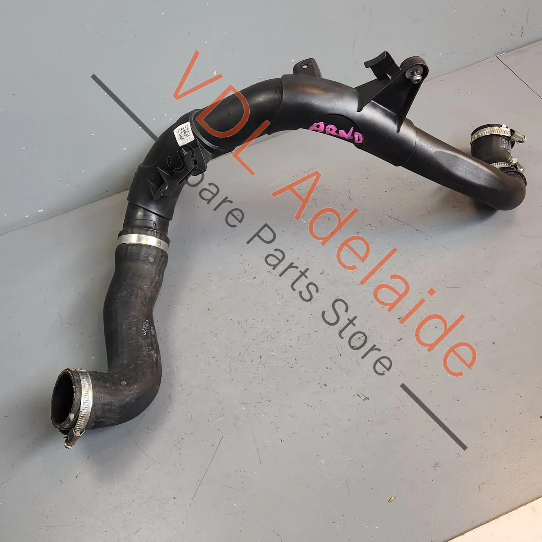 VW Golf R MK7 Left Side Intercooler Pressure Pipe Hose 5Q0145762E 5Q0145840B - Image 4
