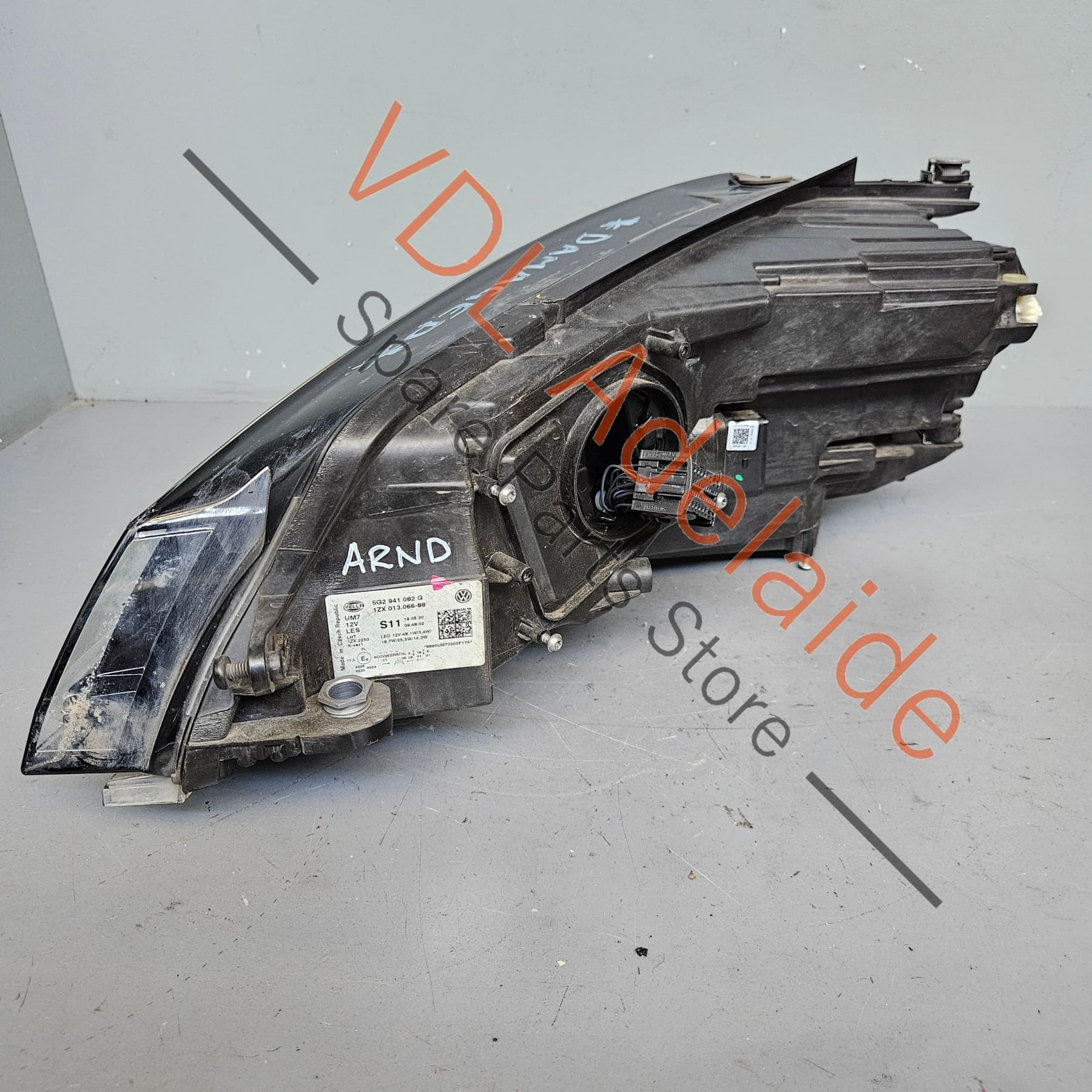VW Golf R MK7.5 Facelift LED Headlight Head Light Right Side 5G2941114C 5G2941082G *DAMAGED STOCK* - Image 9