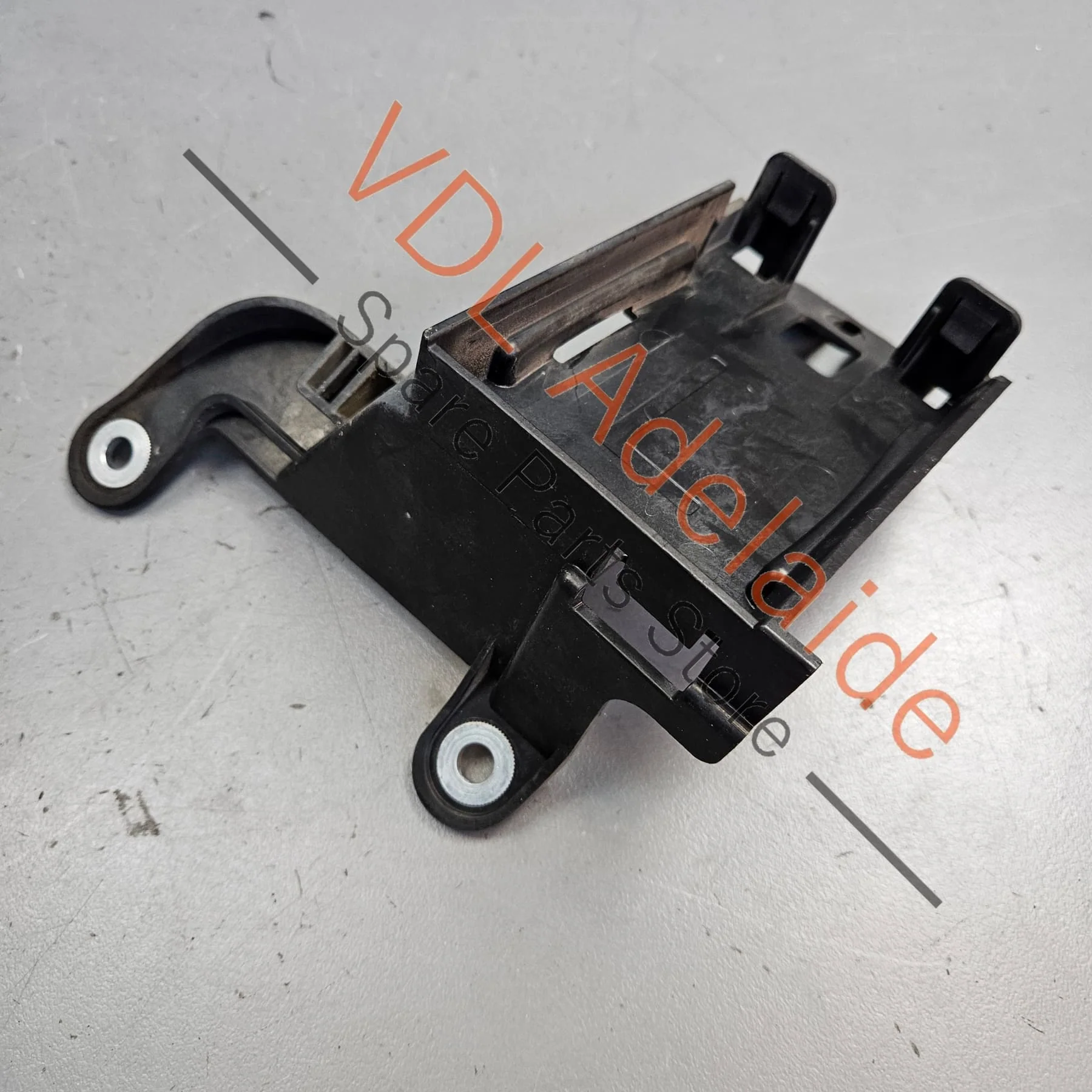 VW Golf Audi A3 Blind Spot Radar Rear Left Mounting Bracket 5G6907455C - Image 2