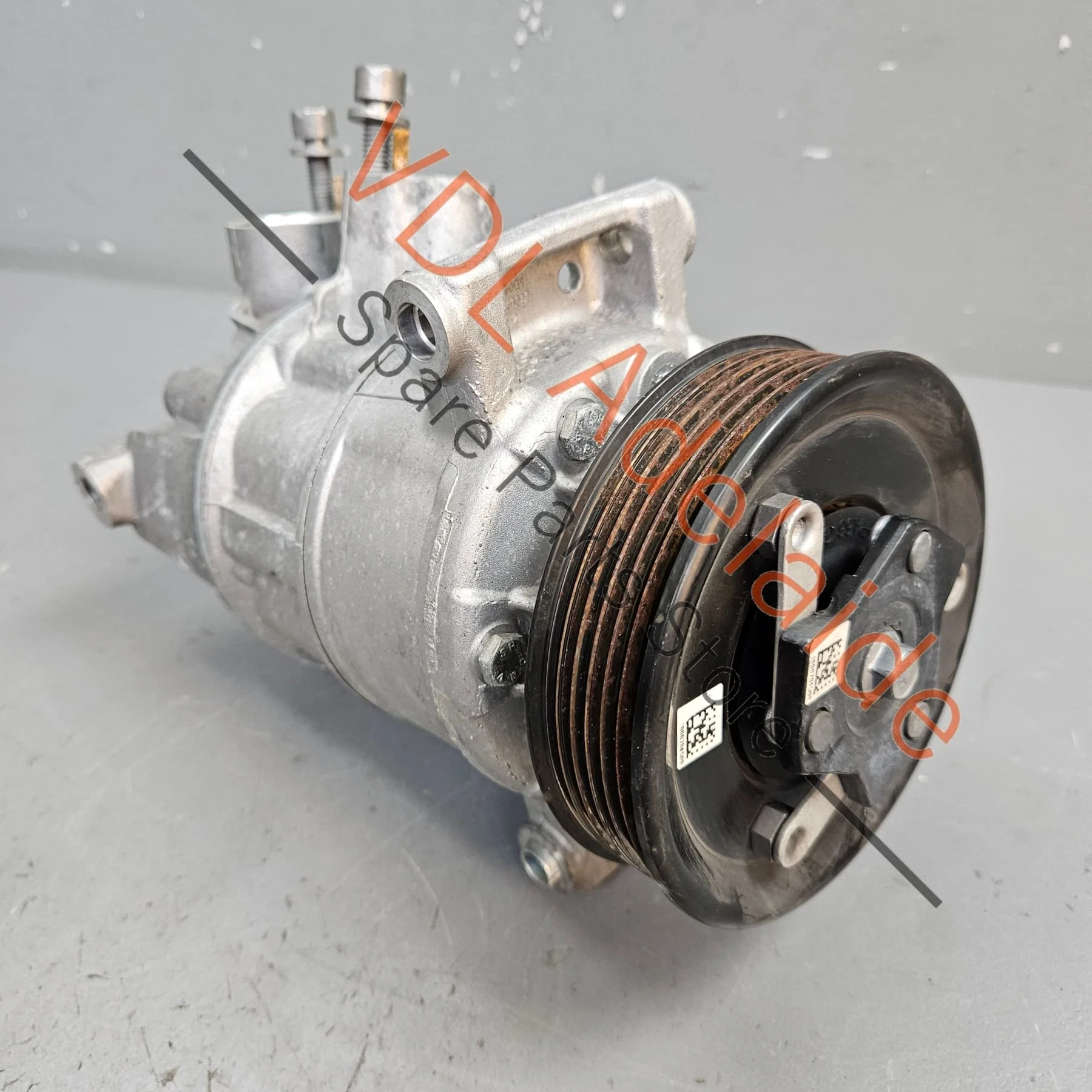 VW Audi AC Compressor 5Q0820803N 5Q0820803P - Image 4