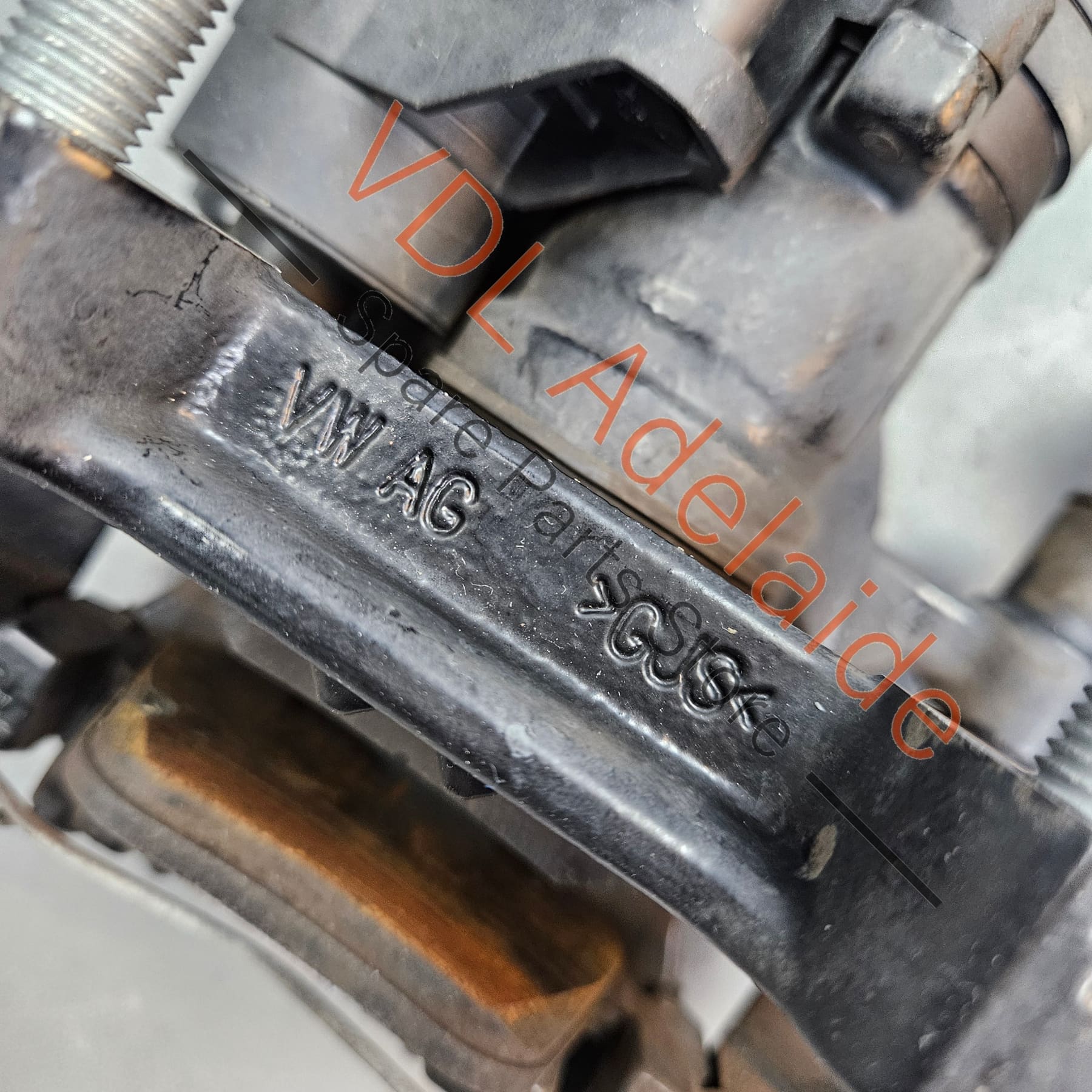 Audi RS3 8V Golf R 310 x 22mm Vented Rear Brake Caliper Set Pair with Electric Handbrake - Image 9