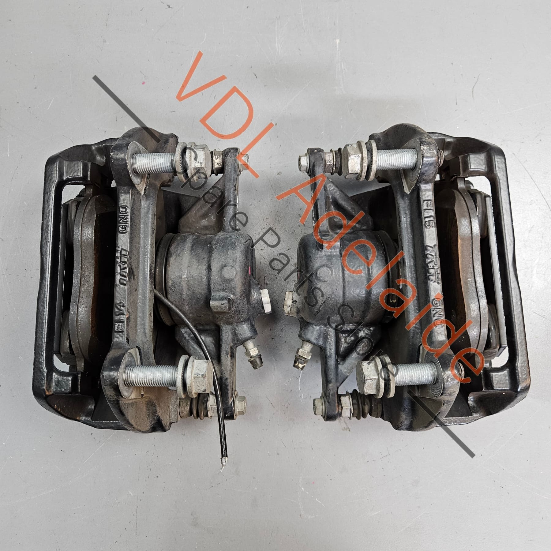 VW Golf R MK7 7.5 Front Brake Caliper Set with Carrier 340mm x 30mm - Image 5