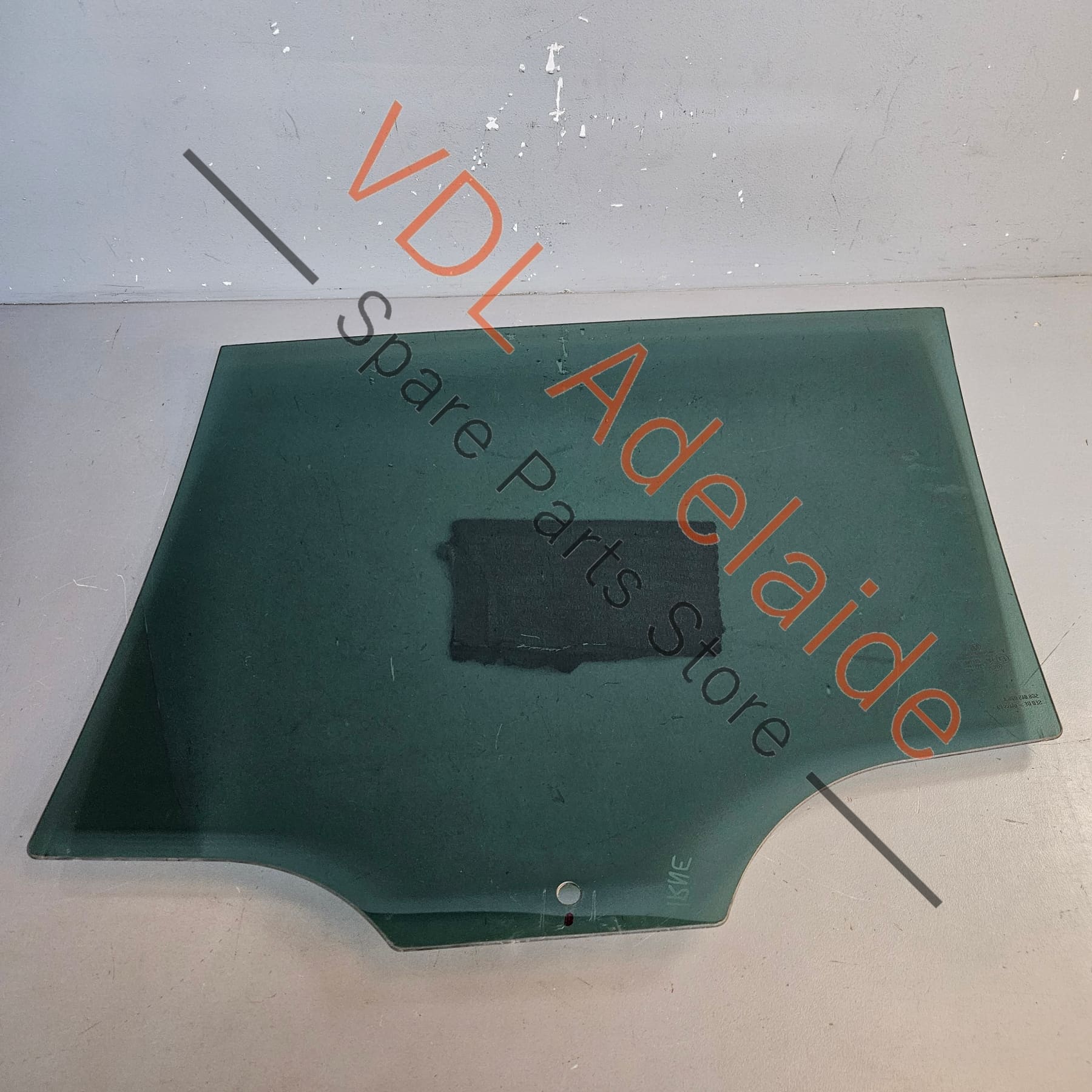 VW Golf MK7 7.5 Rear Right Dark Tinted Window Glass 5G6845026A - Image 4