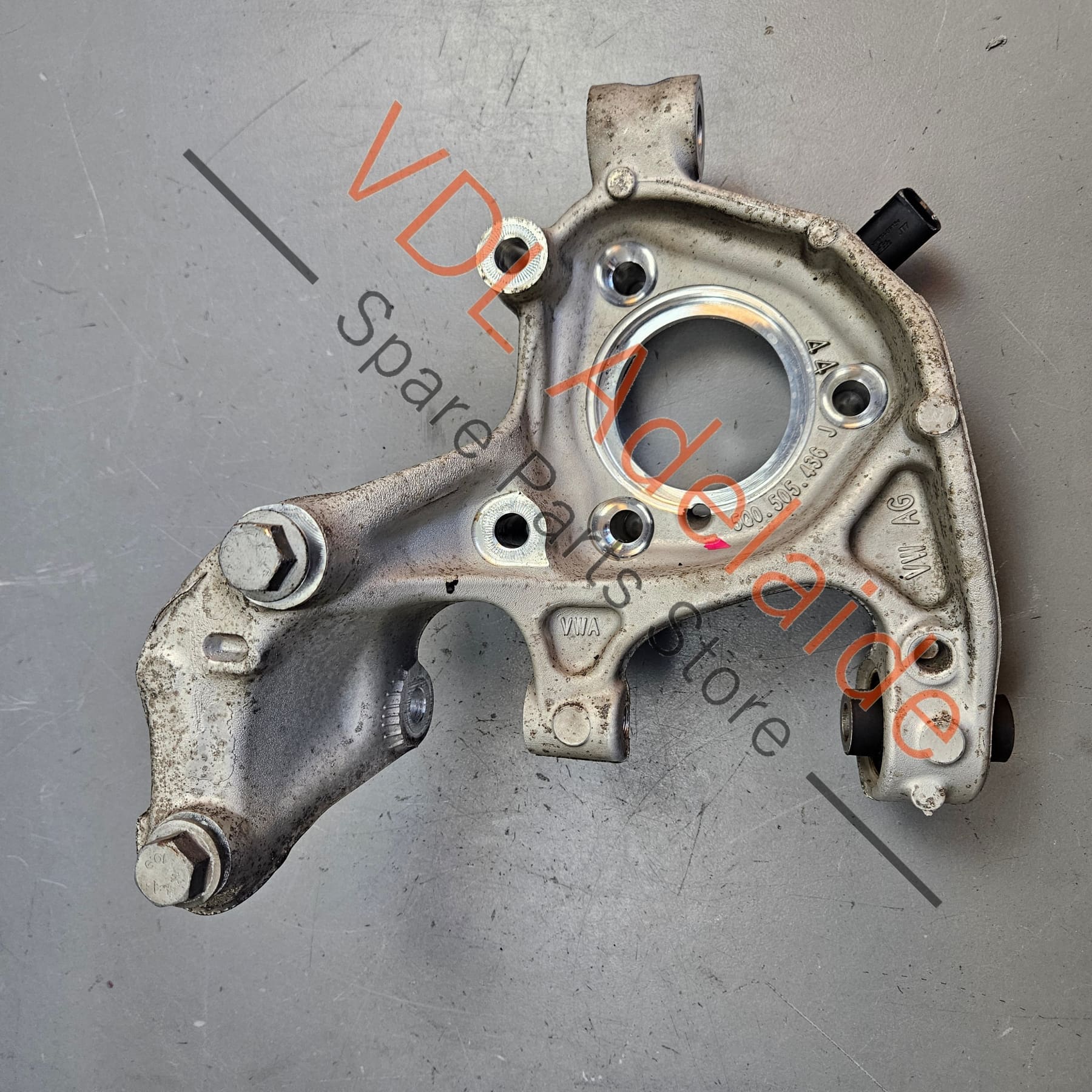 VW Golf MK7 7.5 R Right Rear Suspension Wheel Bearing Housing Hub Knuckle Spindle 5Q0505436F - Image 3