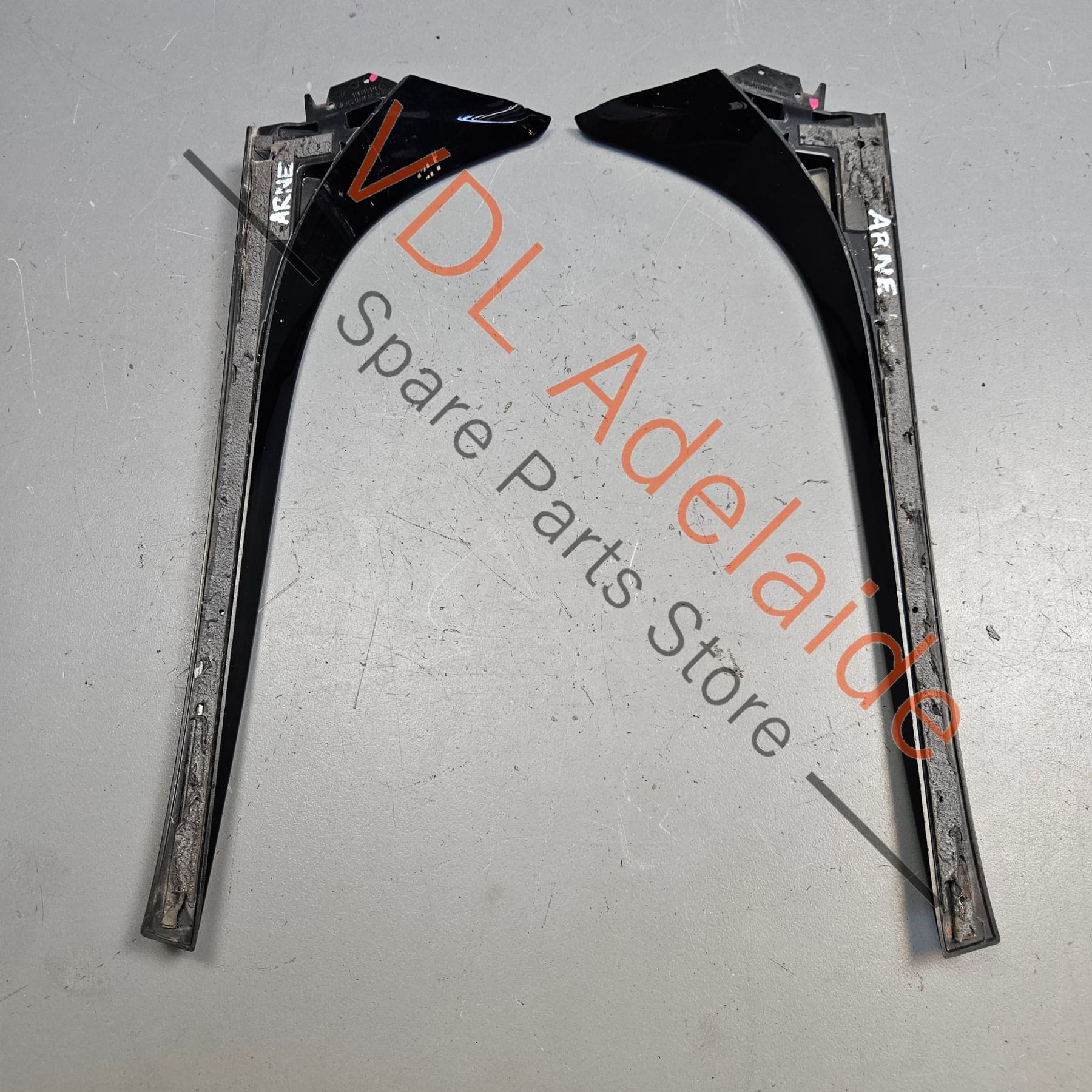 VW Golf MK7 7.5 R Rear Window Spoiler Set Left & Right 5G6805946C 5G6805945C - Image 4