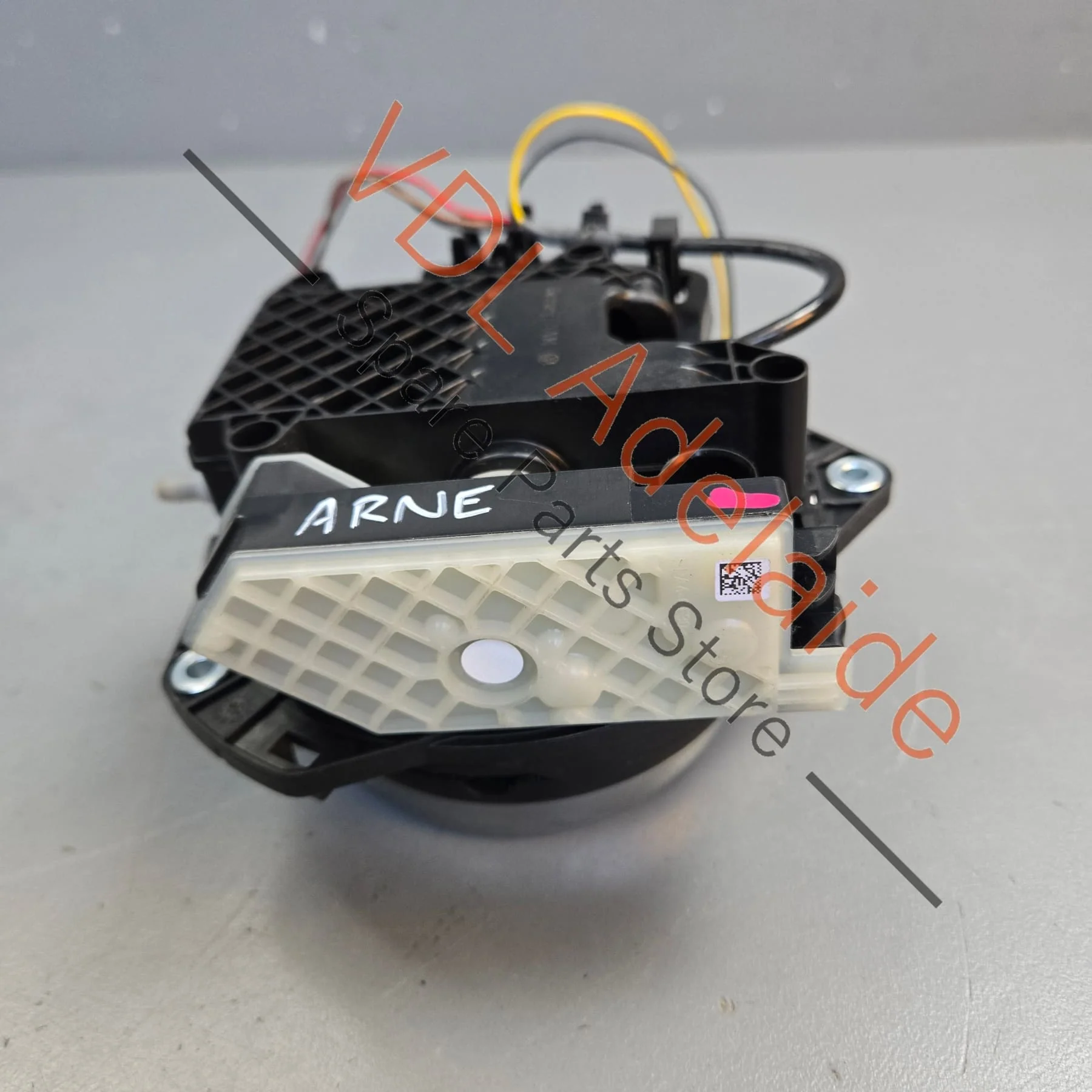 VW Golf MK7 7.5 Rear Reversing Camera Tailgate Handle Badge 5G0827469S 5G0827469AJ - Image 4