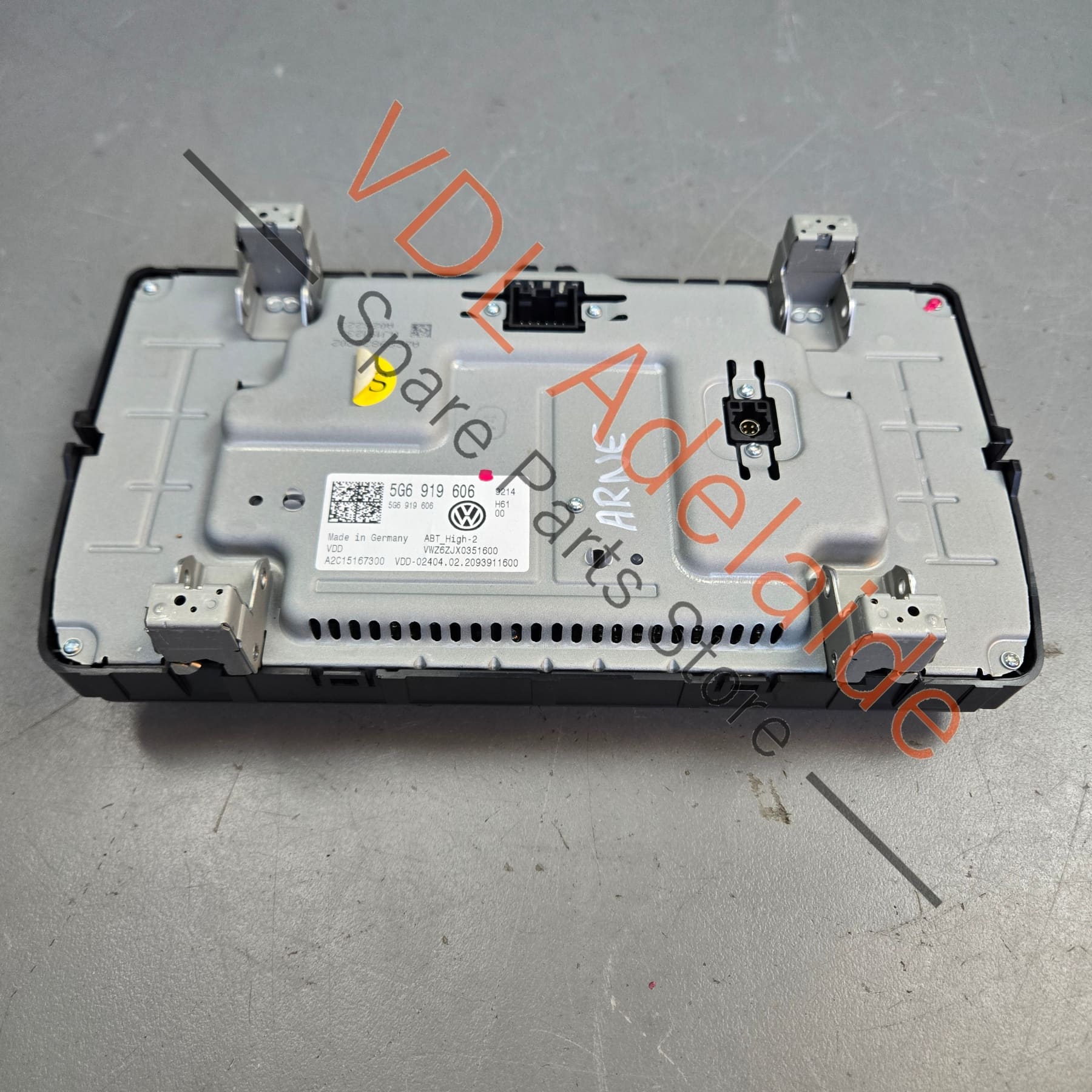 VW Golf MK7 Discover Media 9.2in Touchscreen Display Satnav Head Unit Screen 5G6919606 - Image 3